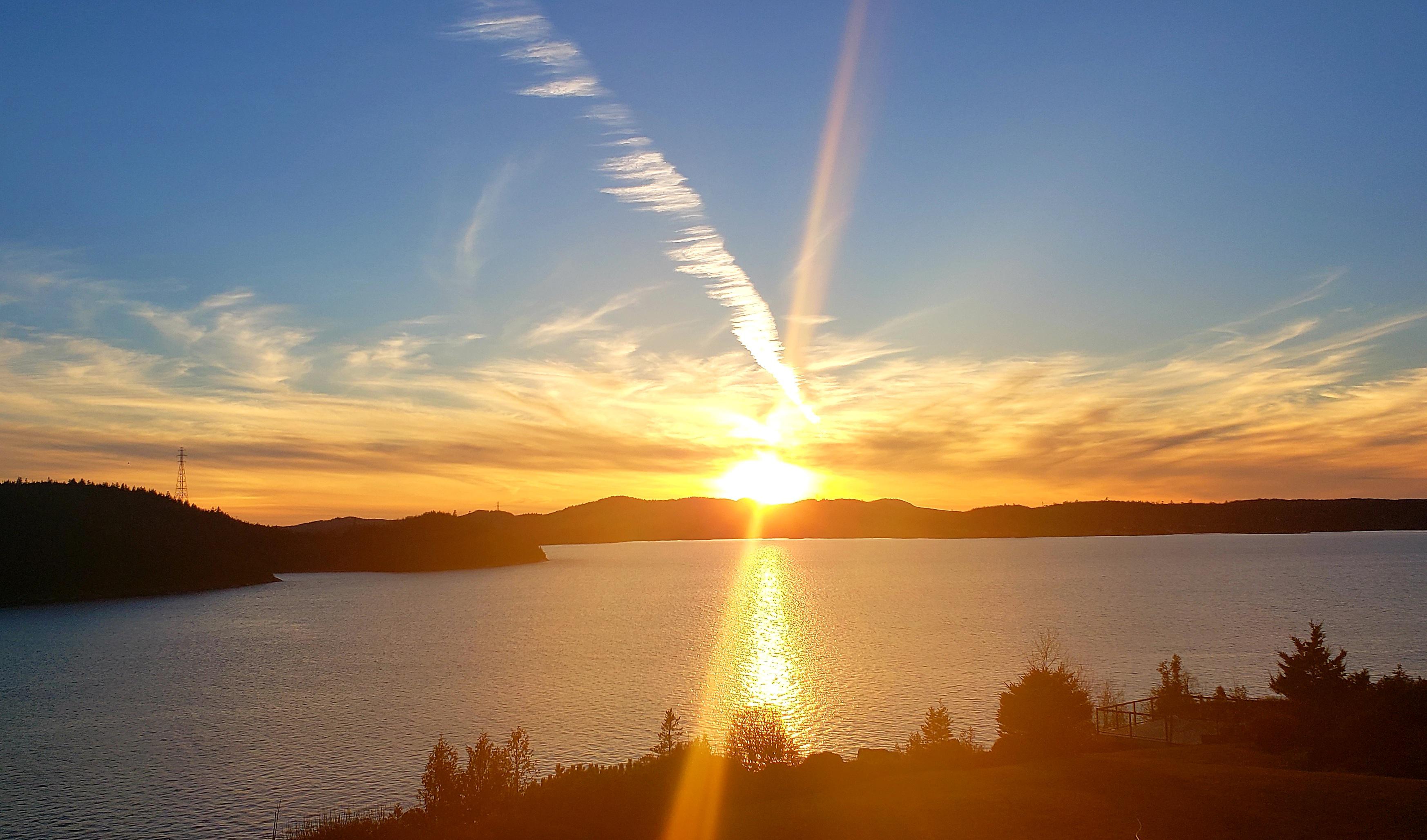 New Year's day sunset, Saint John, New Brunswick r/pics