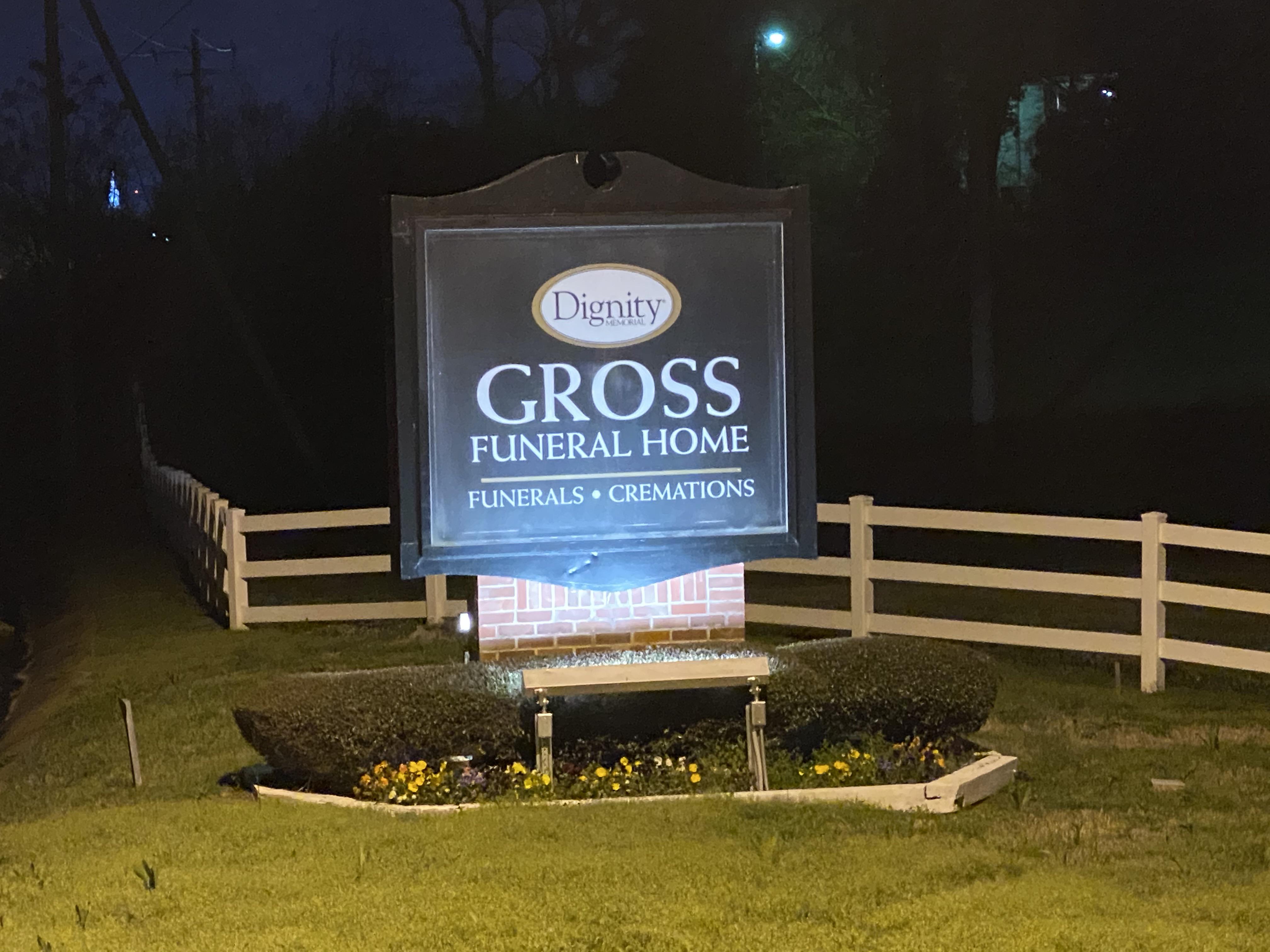 Gross funeral home r/signs