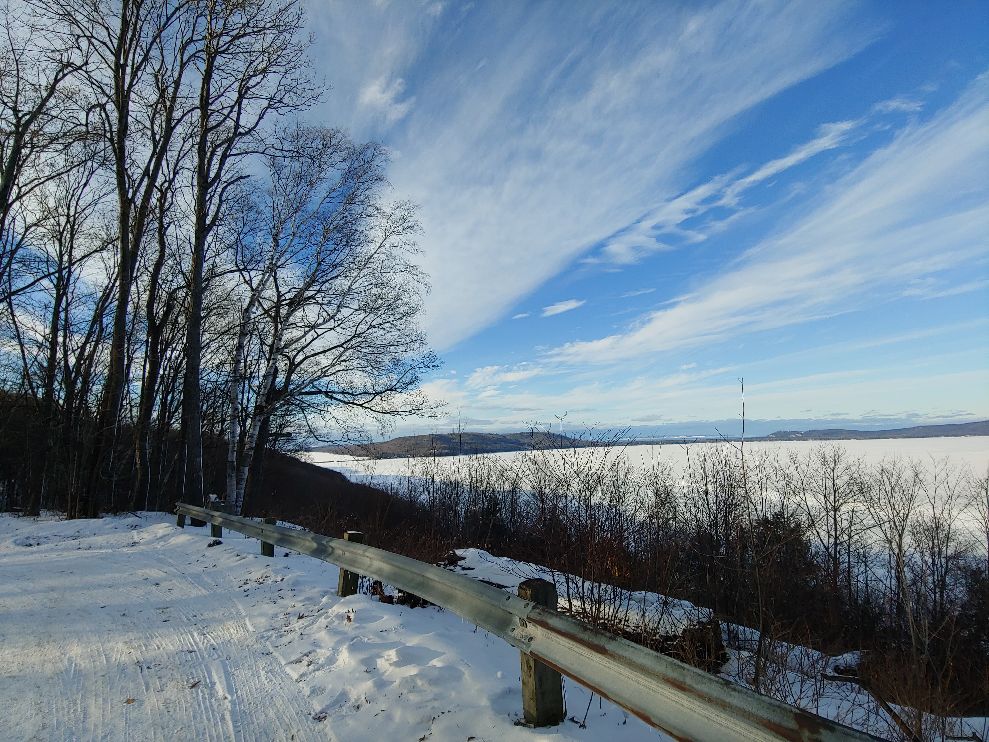 A Chilly Day by Glen Arbor r/Michigan
