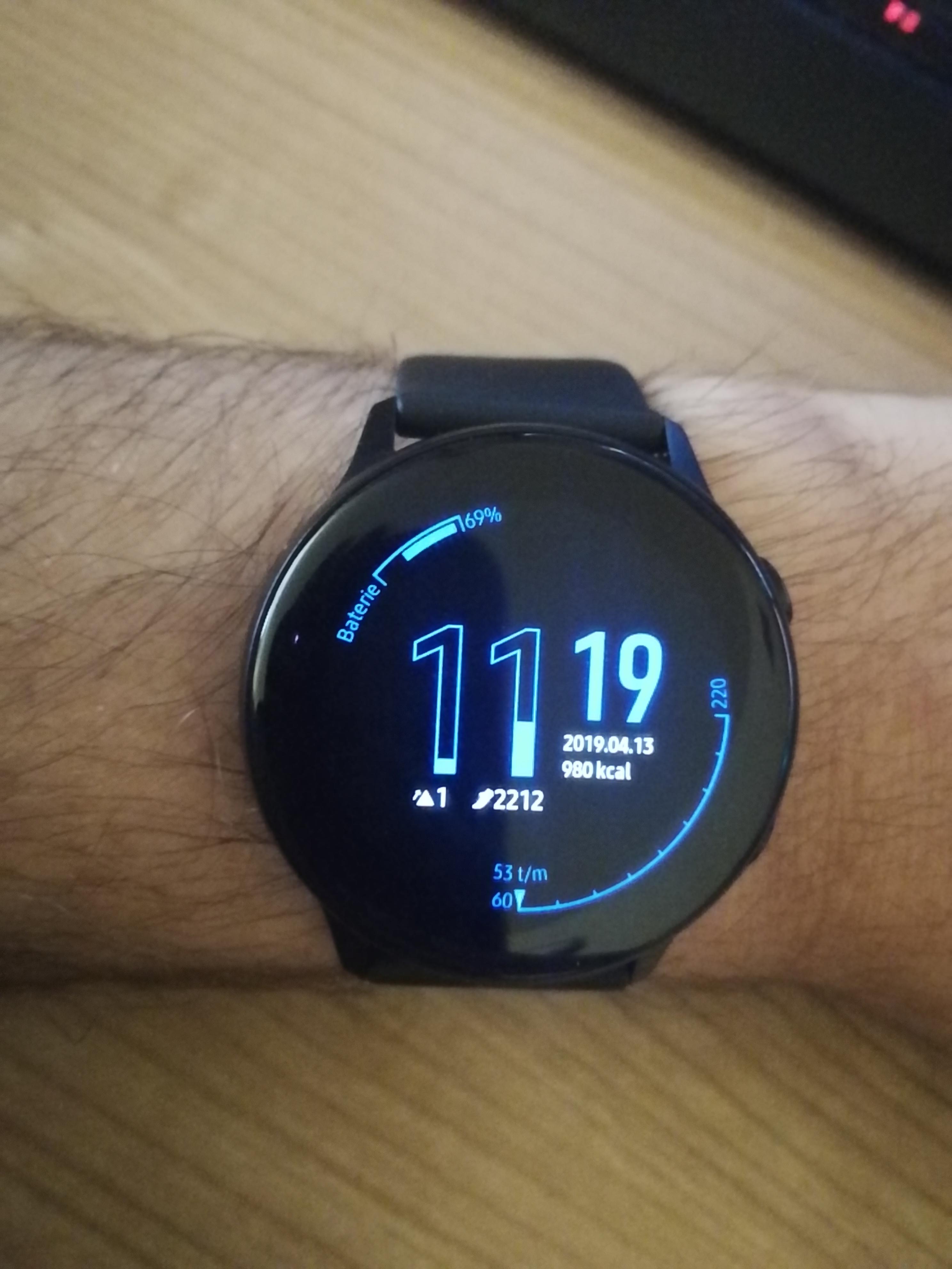 Any way to personalize this Samsung's "Hour Glass" Watch face? r