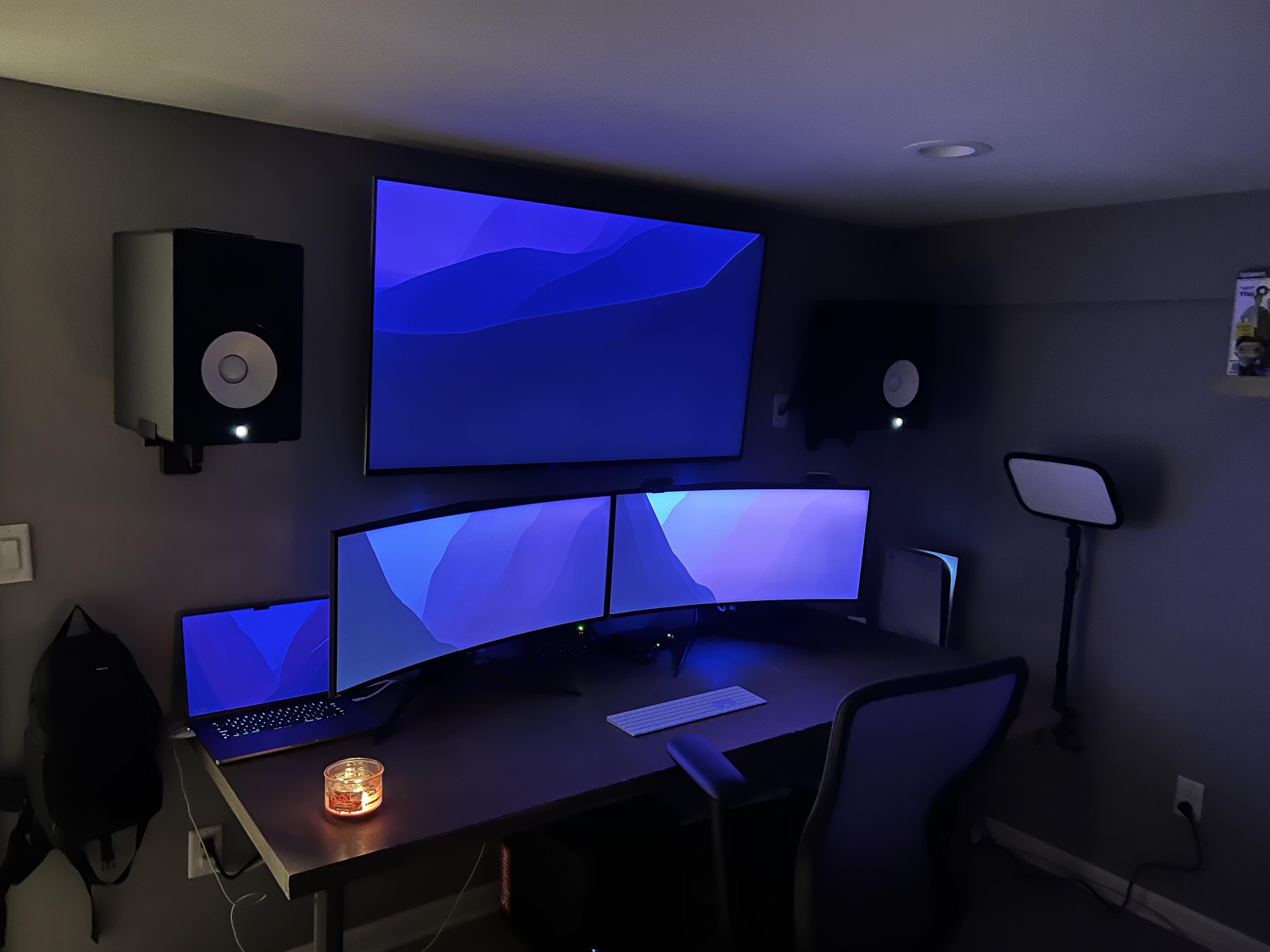 Debating on changing to a 49” Ultrawide or 3 27” Monitors. Either to