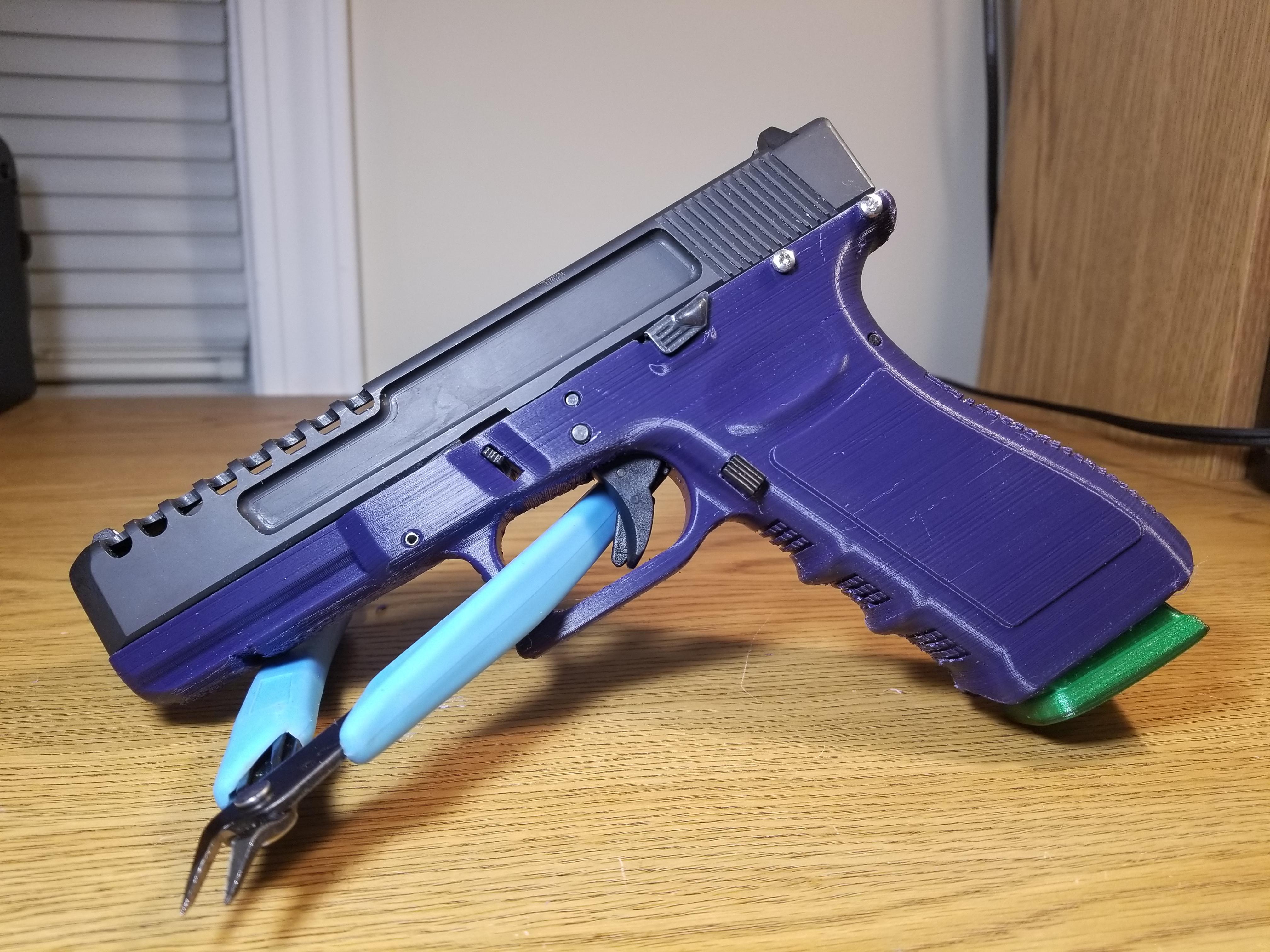 My newest 3Dprinted Glock 17! r/Firearms