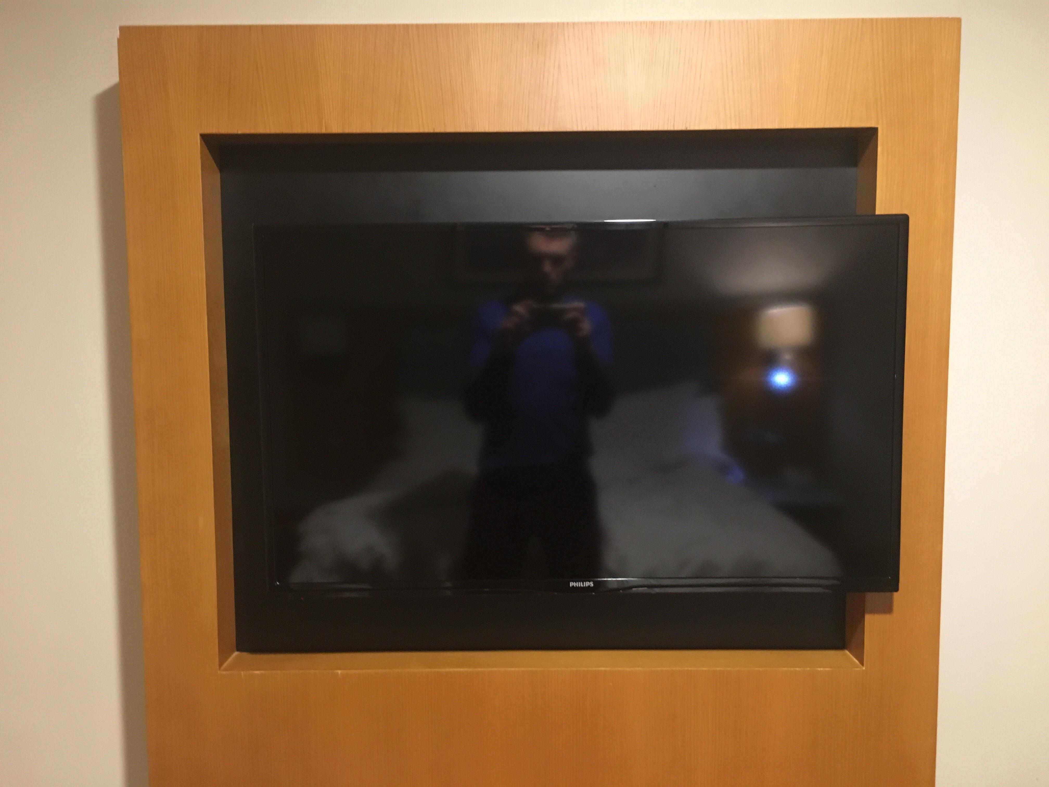 This TV placement r/mildlyinfuriating