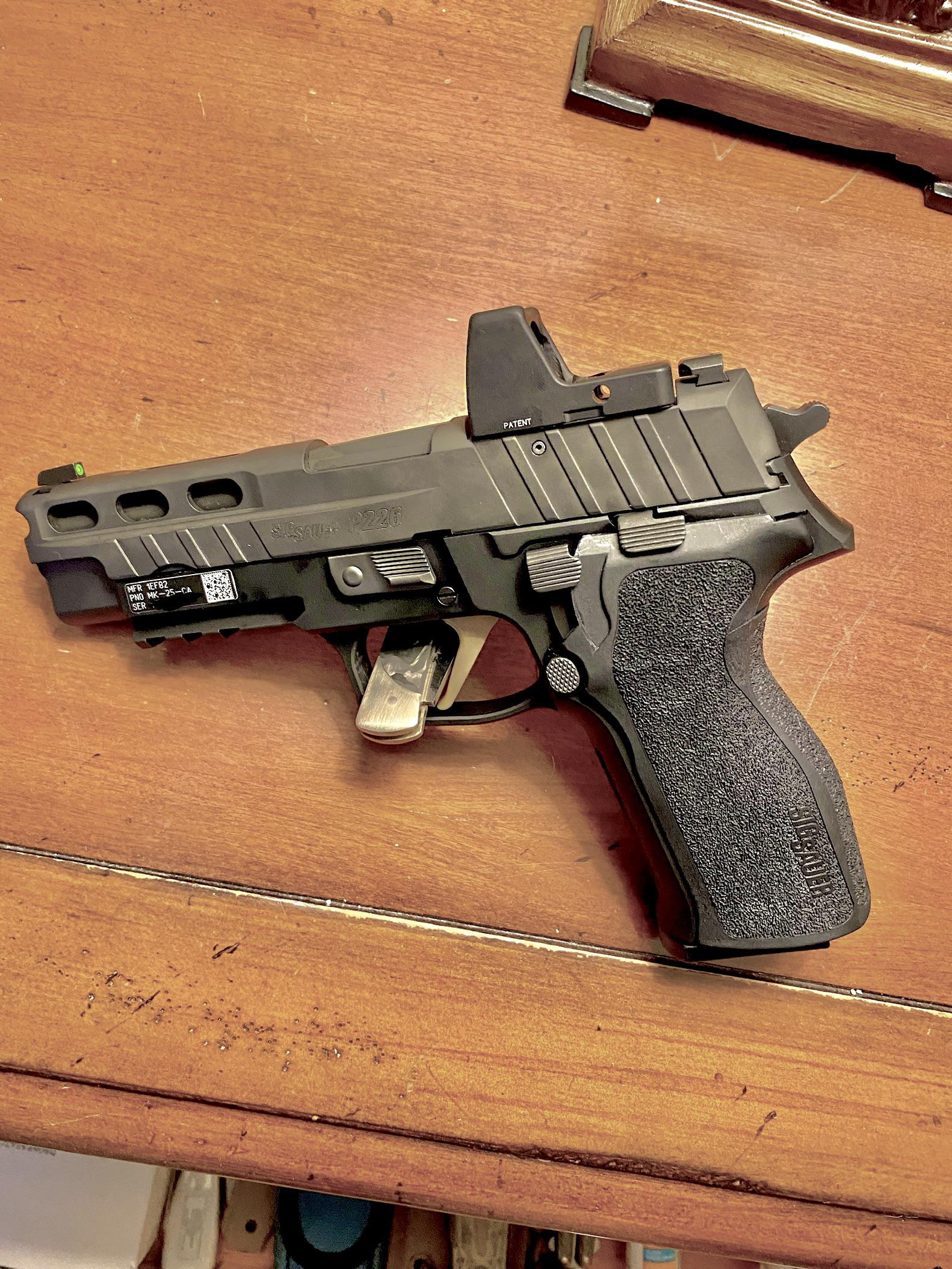 Sig p226 ext mag release r/SigSauer