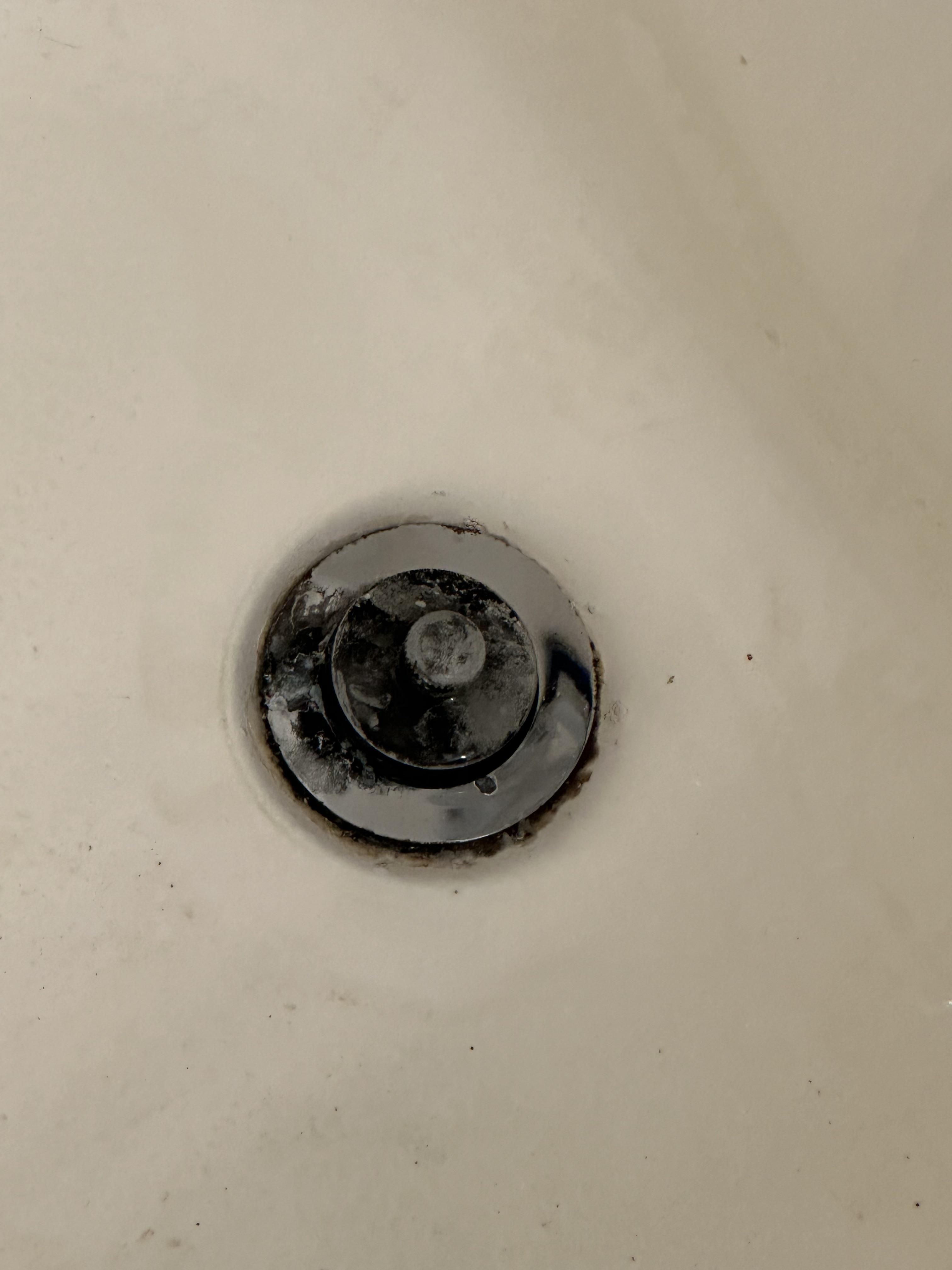 Is this black mold? r/CleaningTips