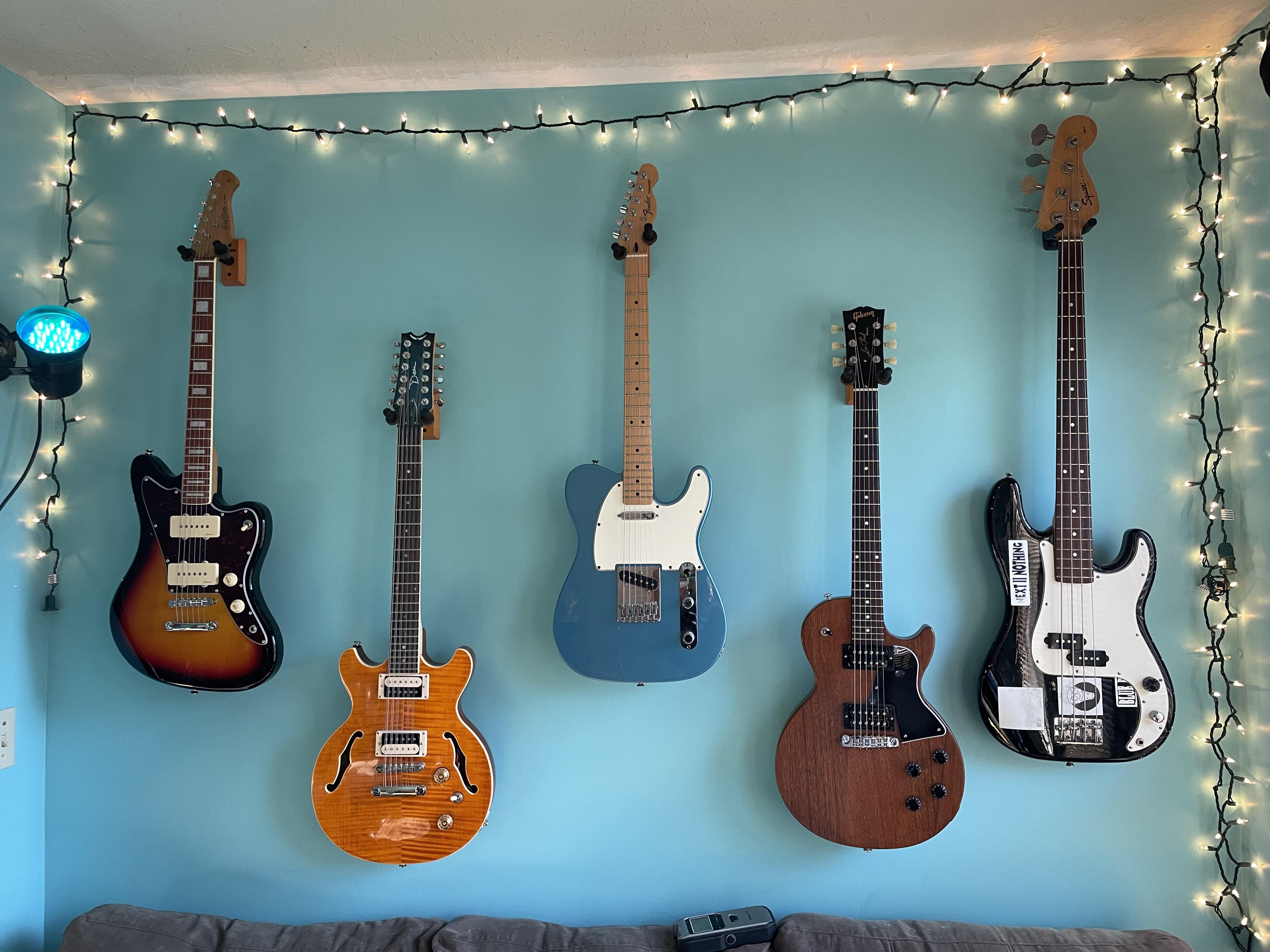Slowly turning my home into a used guitar store. r/gibson