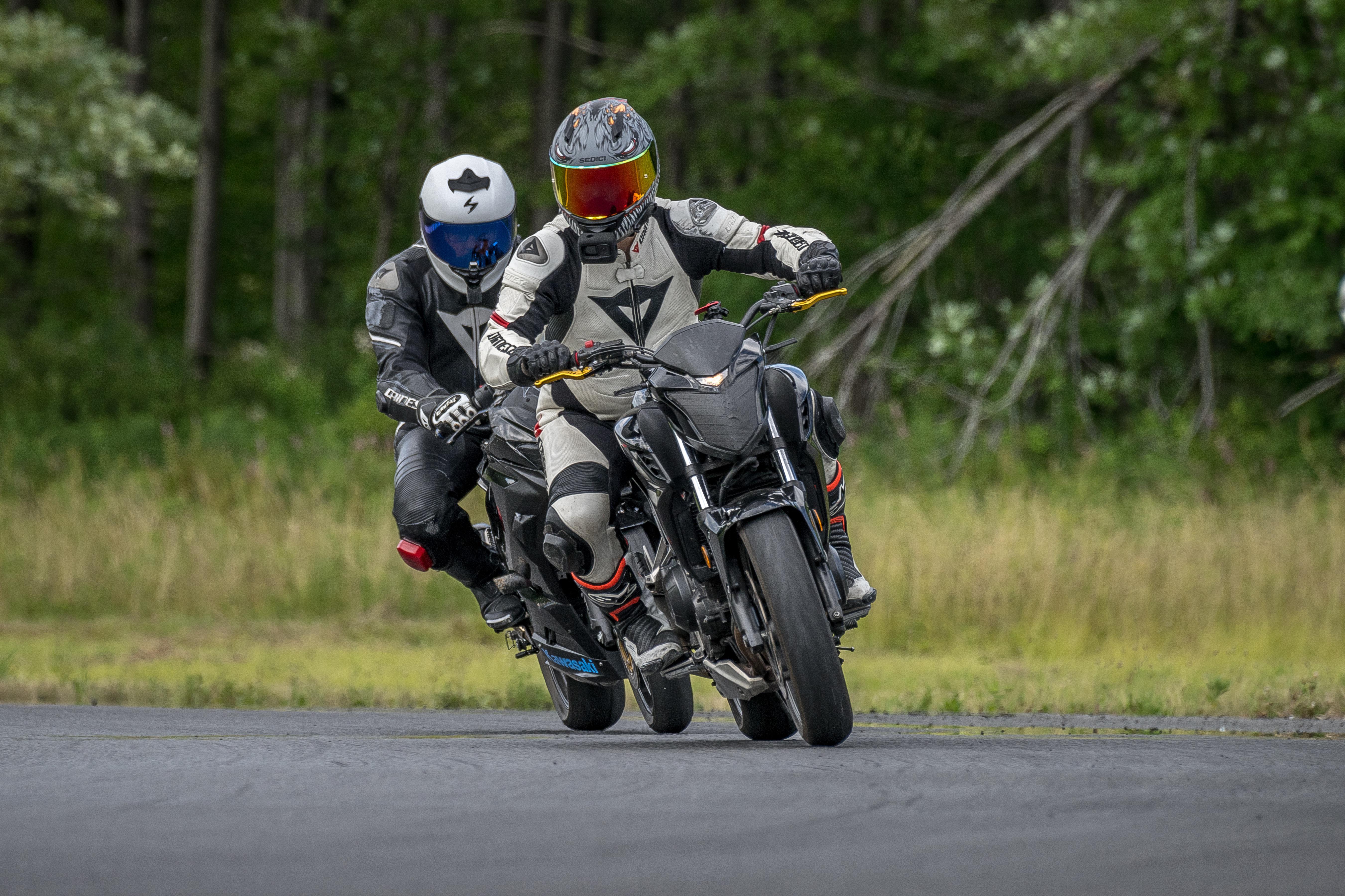 teoriprovet 2023 First Track Day With Some Much Need Criticism From Big Bro : R/Trackdays