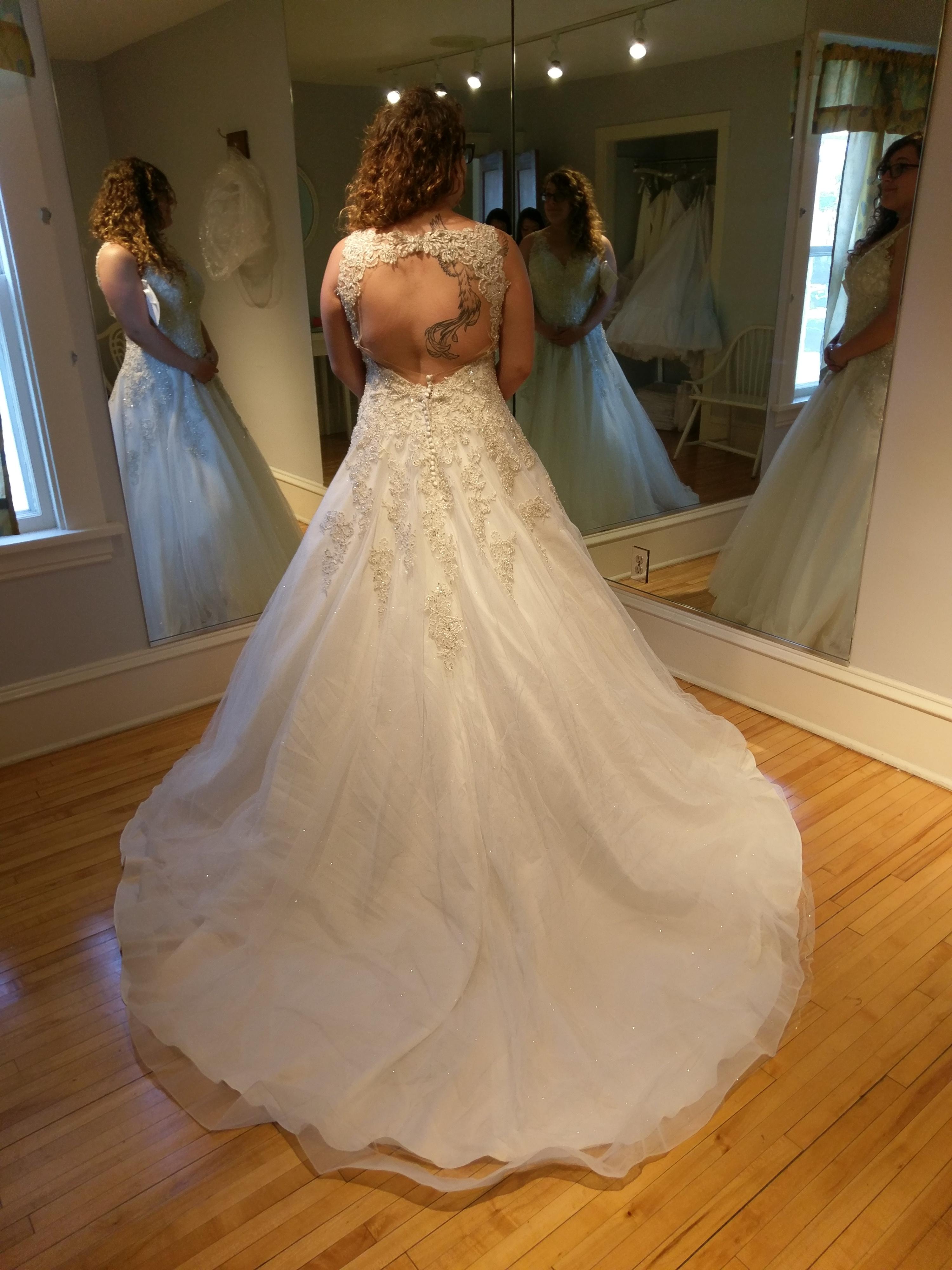 Picked up my dress today and can't post about it everywhere like I want