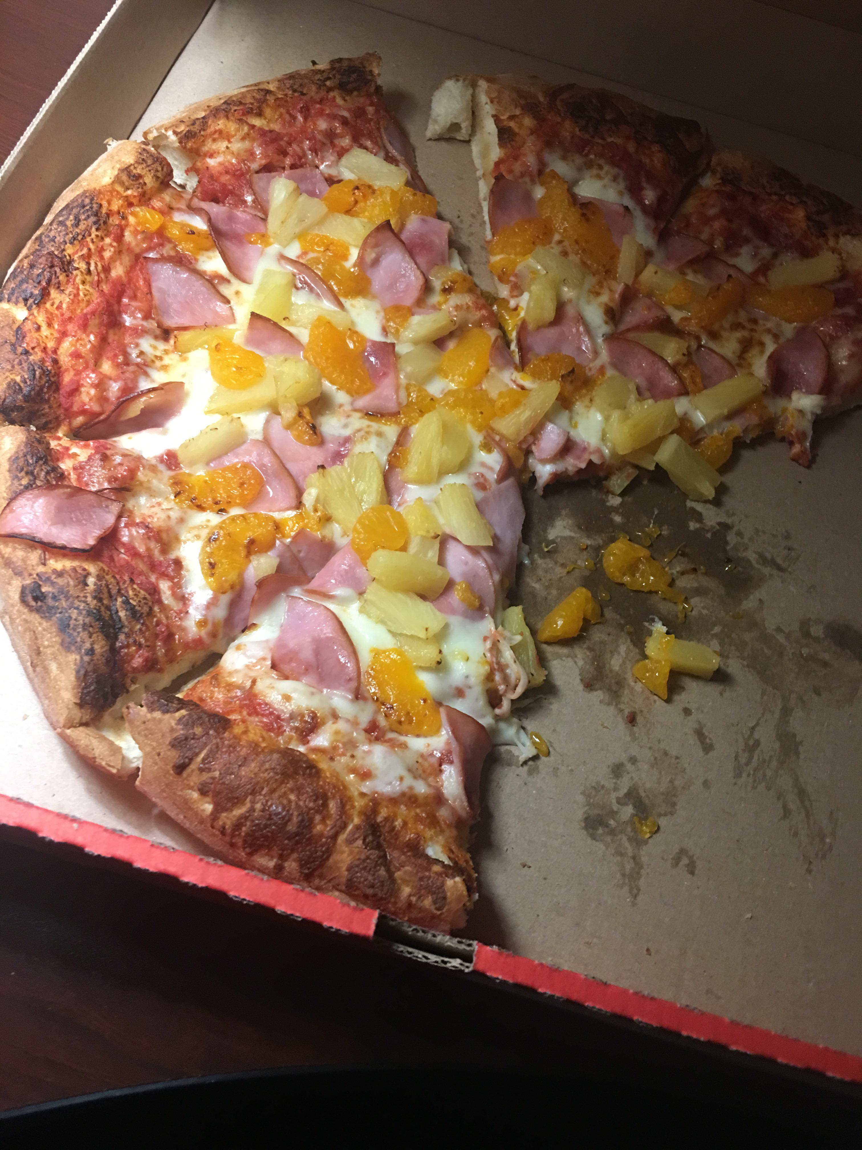 Hawaiian pizza with... cuties? The taste is about what you’d imagine