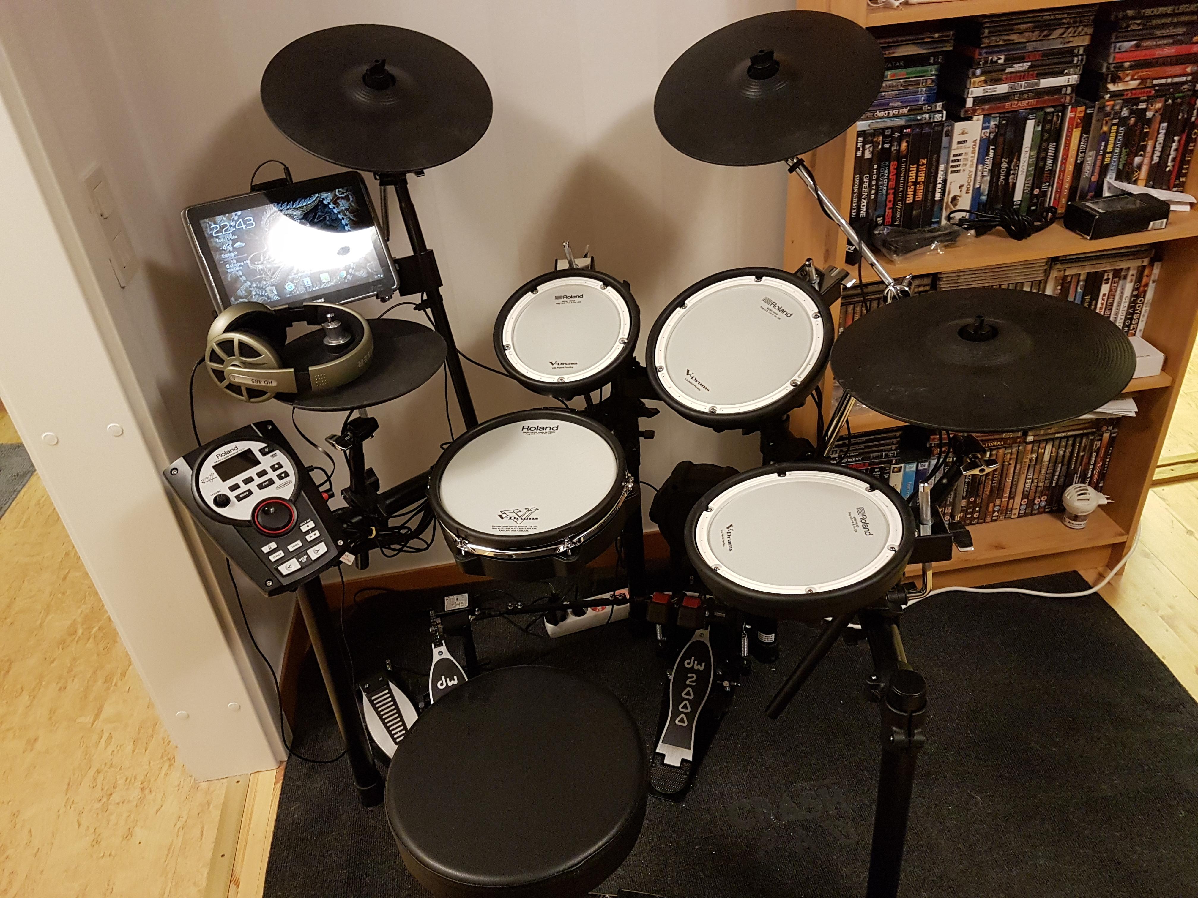 Just upgraded my ekit with a new pad and a tablet stand. I'm really