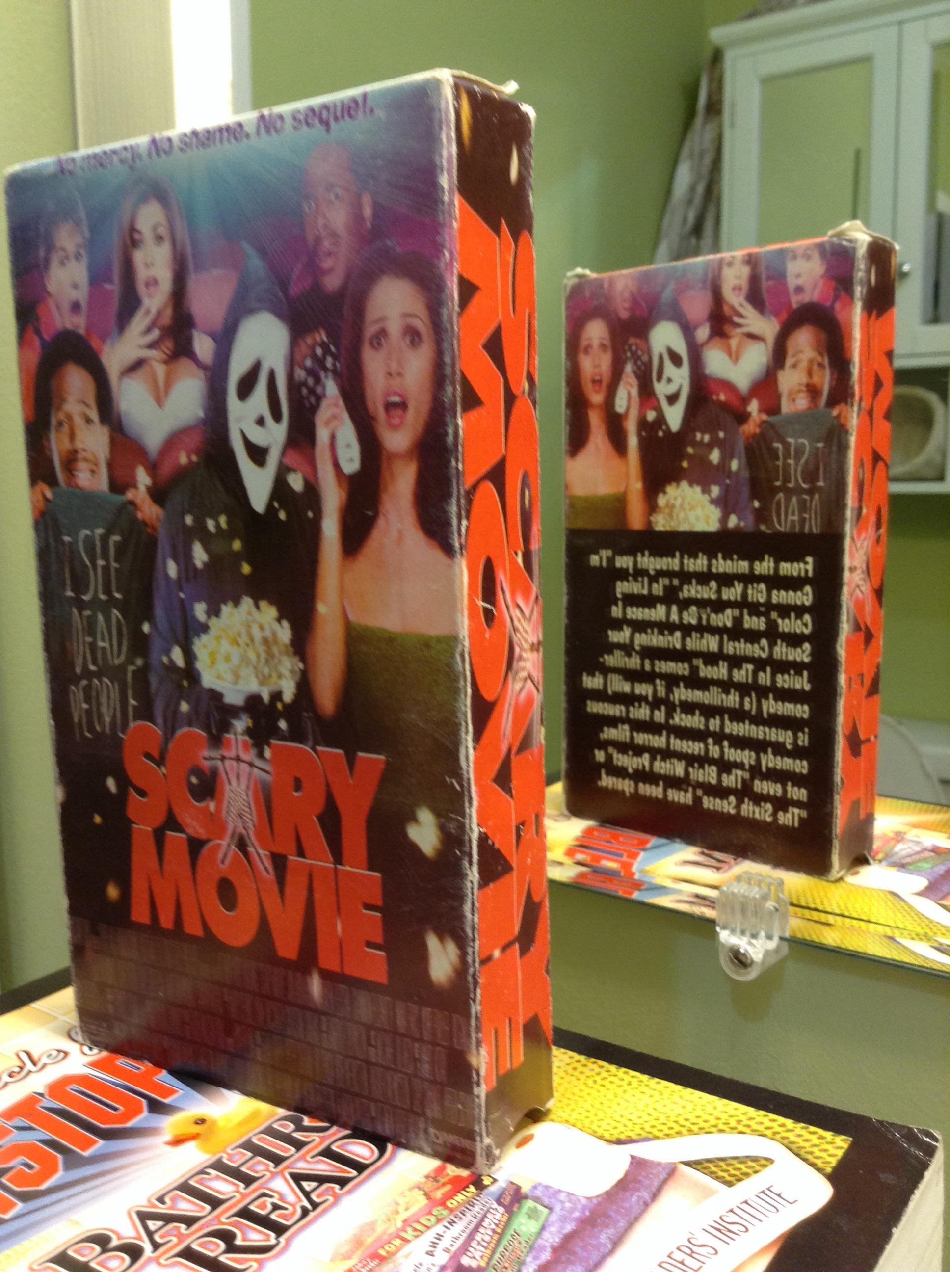 Found a weird VHS release of Scary Movie today! Bootleg? r/VHS