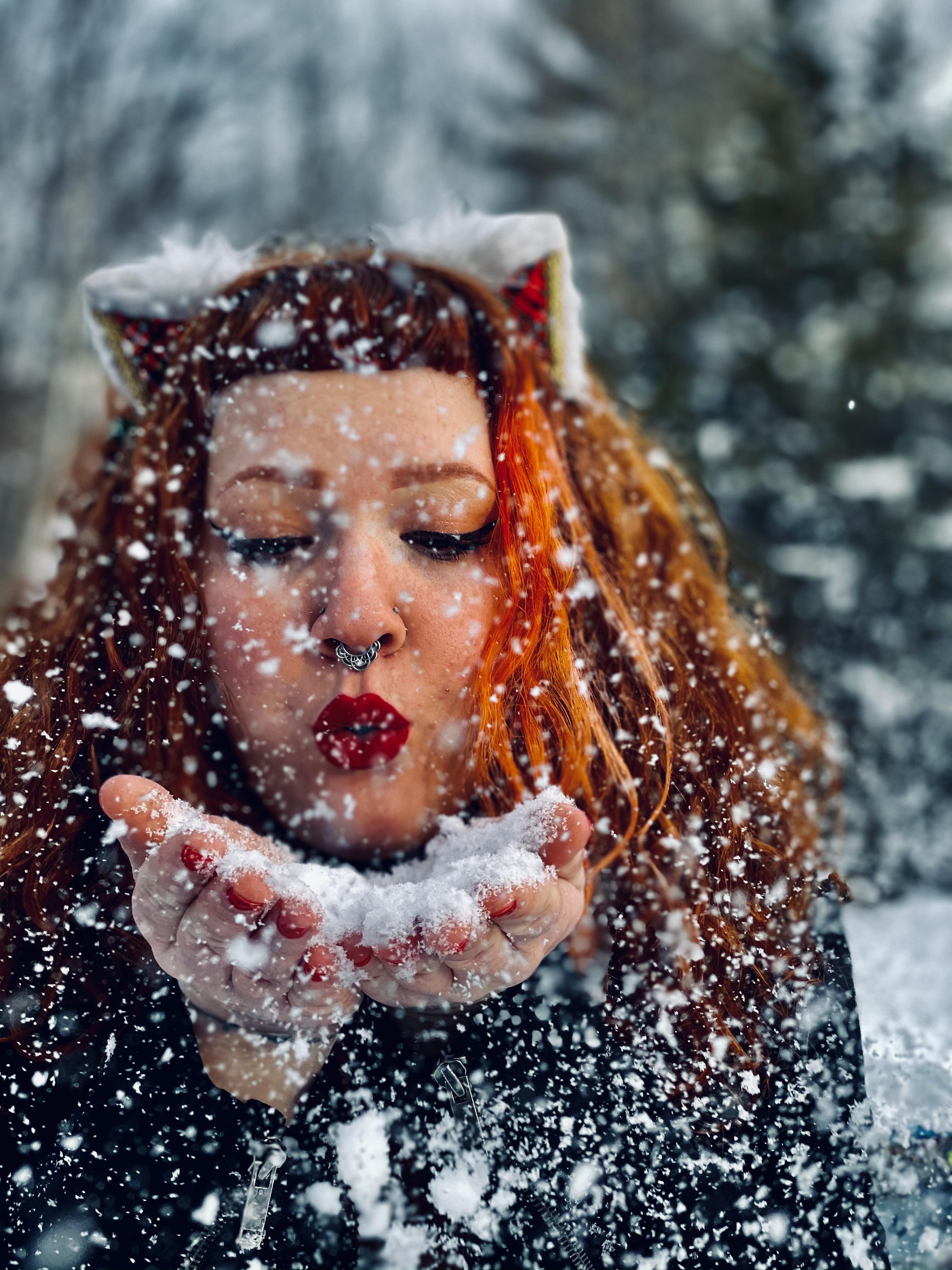 My first time doing a shoot, the snow blowing was the models idea r
