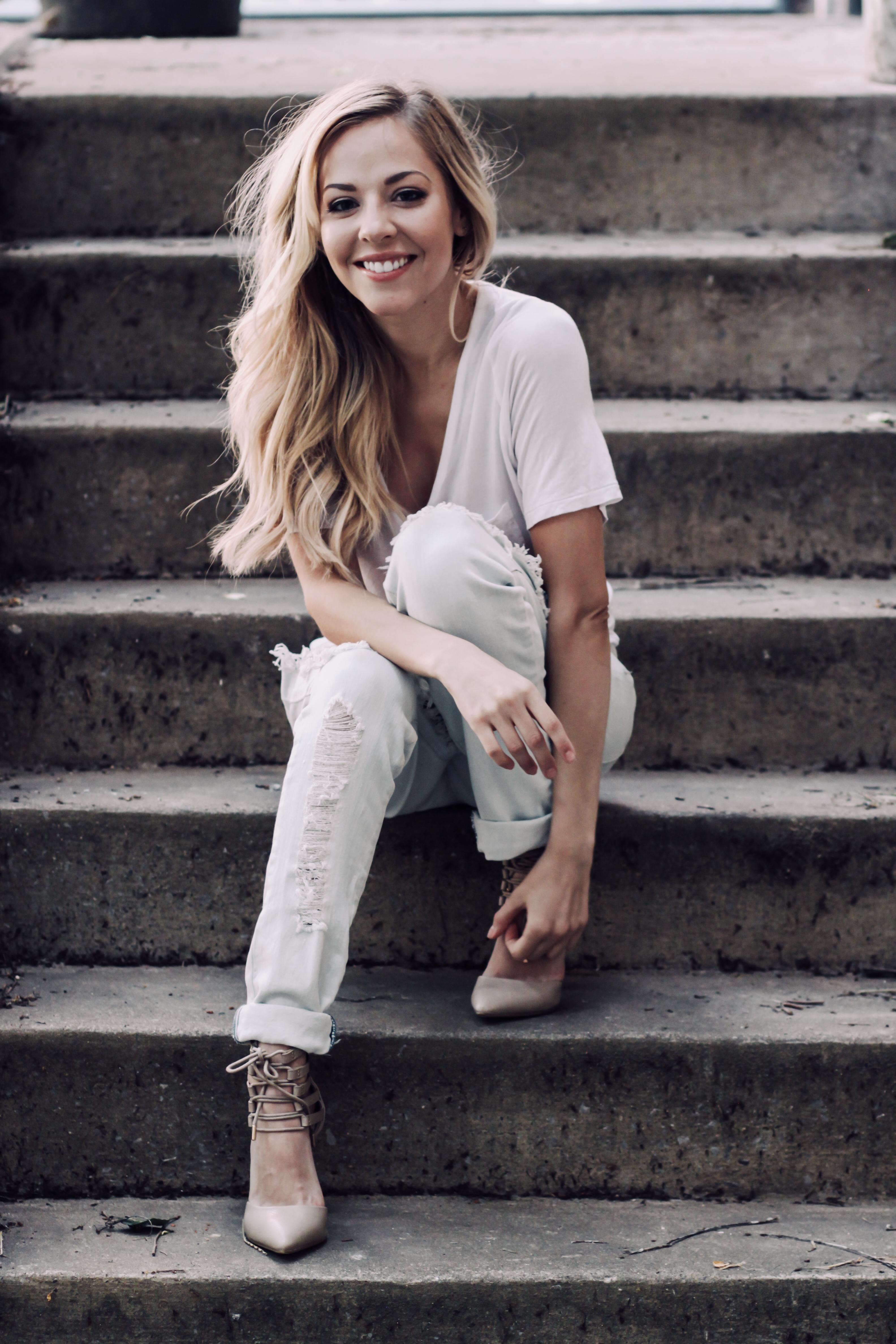 MacKenzie Porter : Celebs