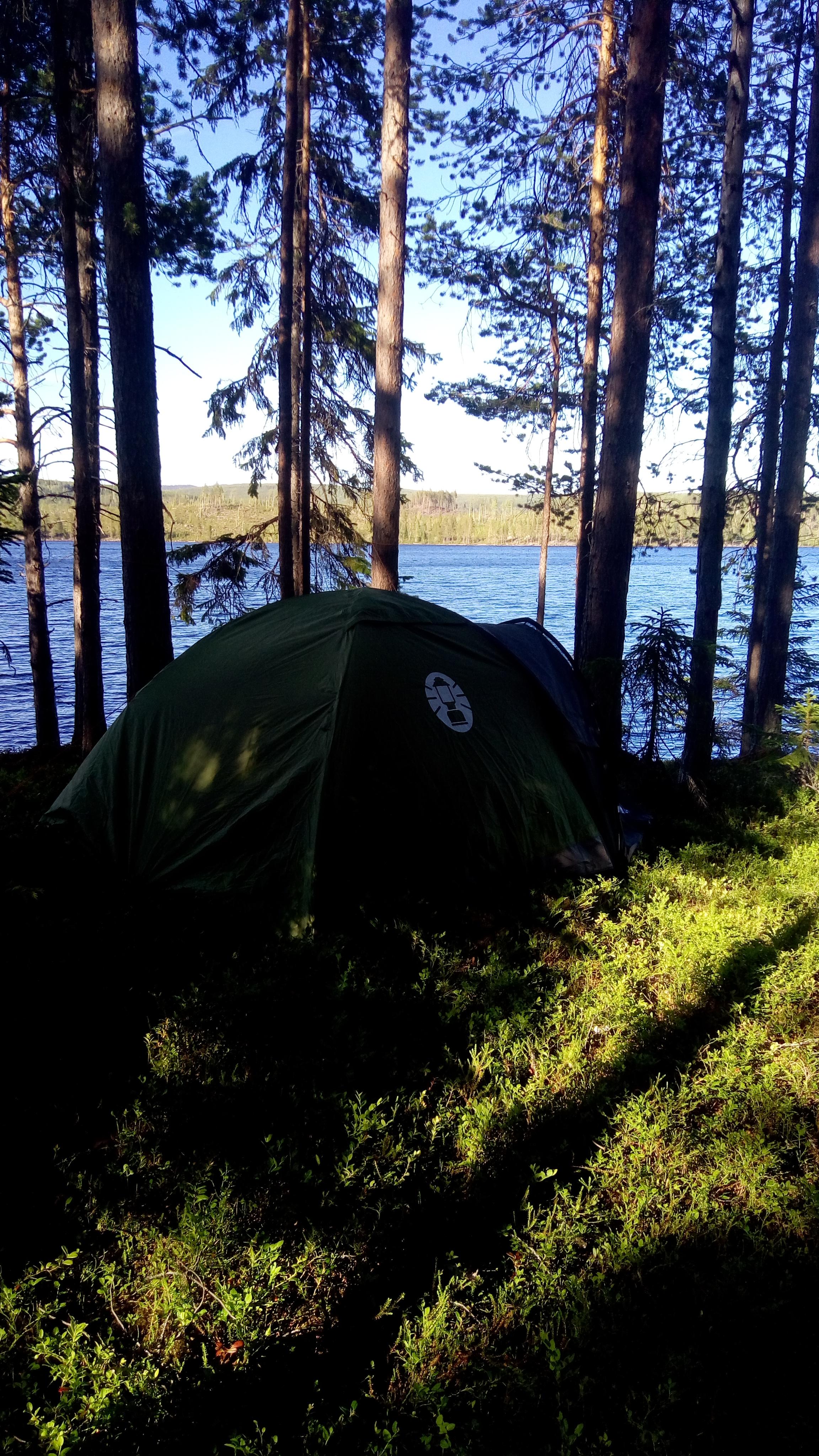 Beautiful campingsite on our kayaktrip in Sweden camping