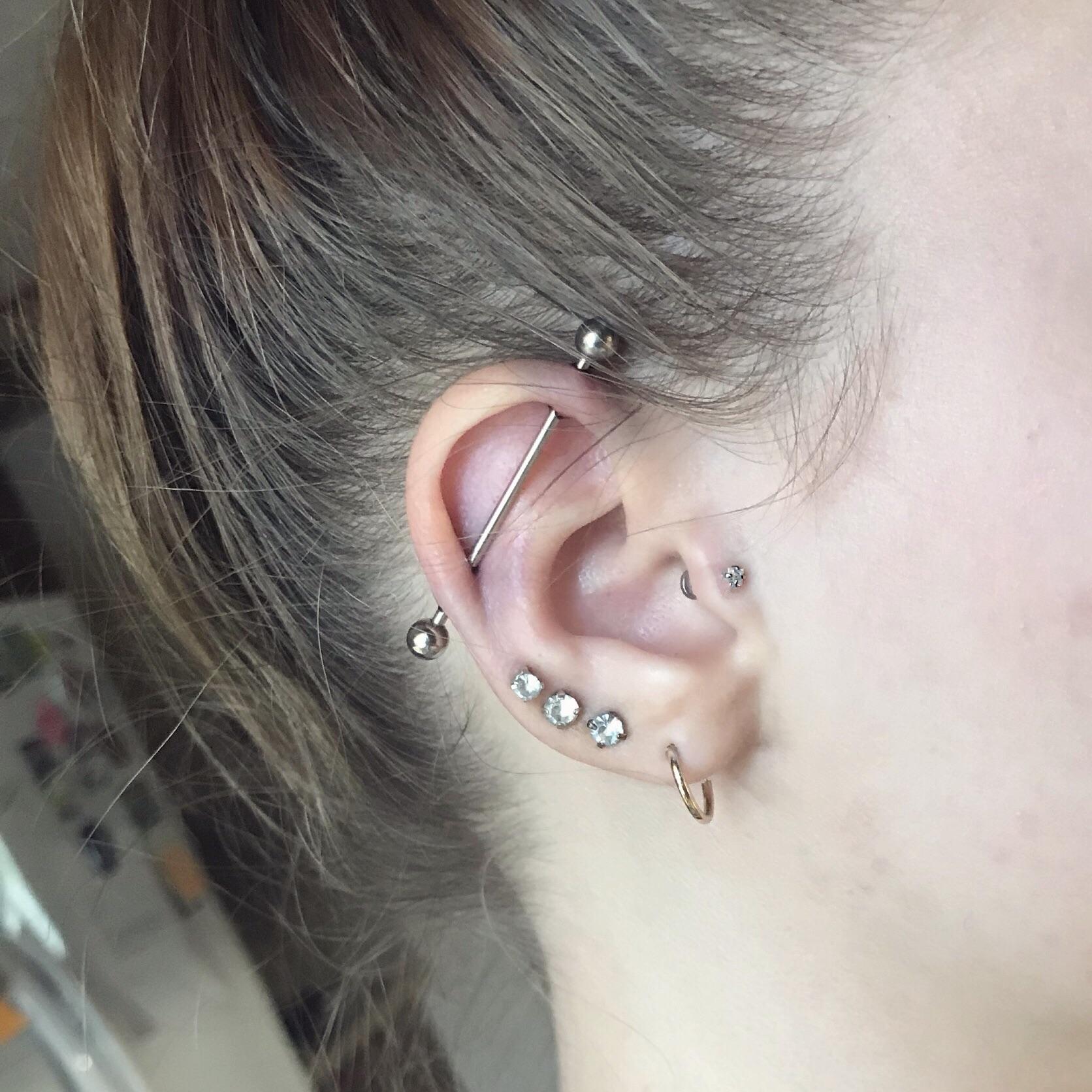 a bit bruised but love my new industrial piercing! (ignore all my baby