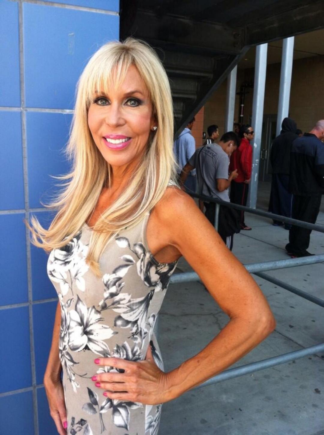 Gorgeous : Erica_Lauren_