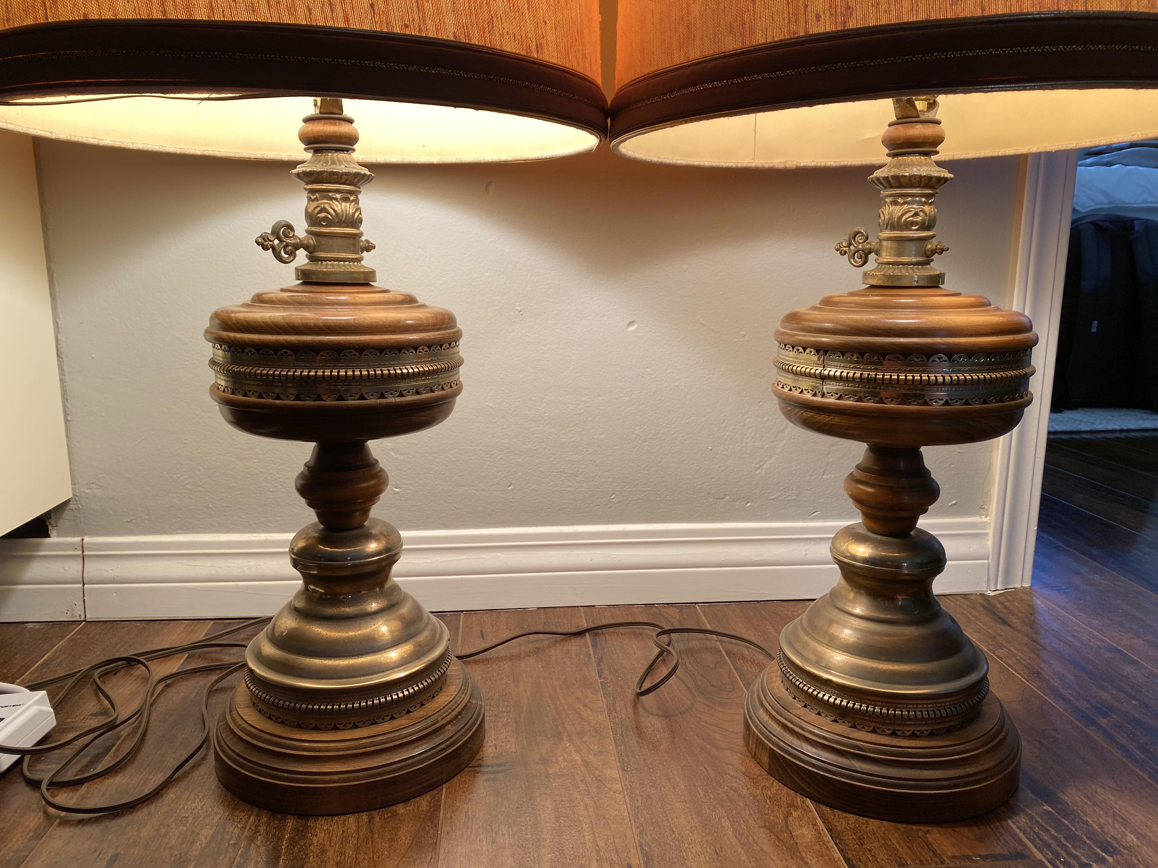 Does anyone have any info on these? r/Lamps