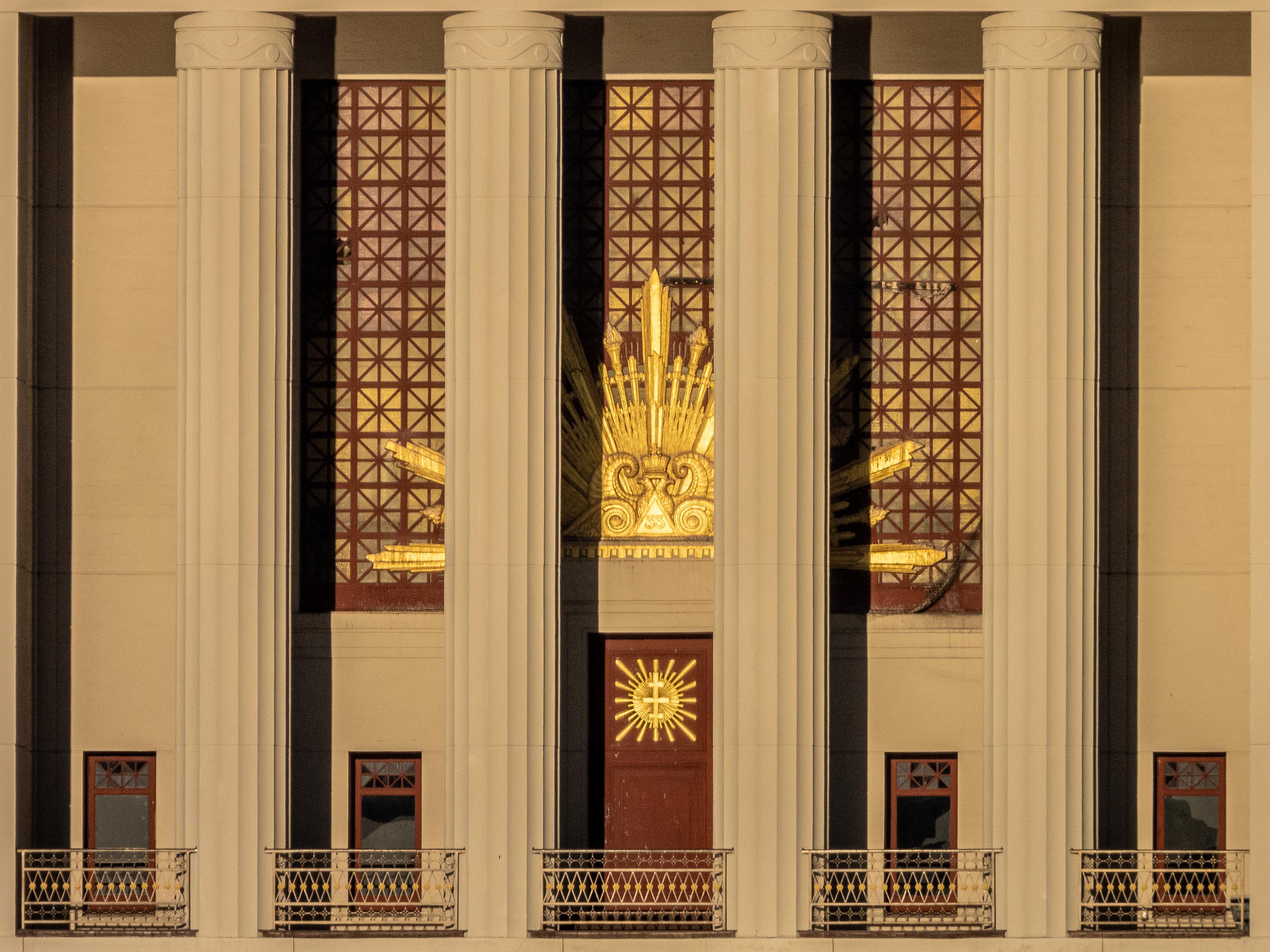 Entranceway to the Masonic Lodge just after sunrise r/bayarea