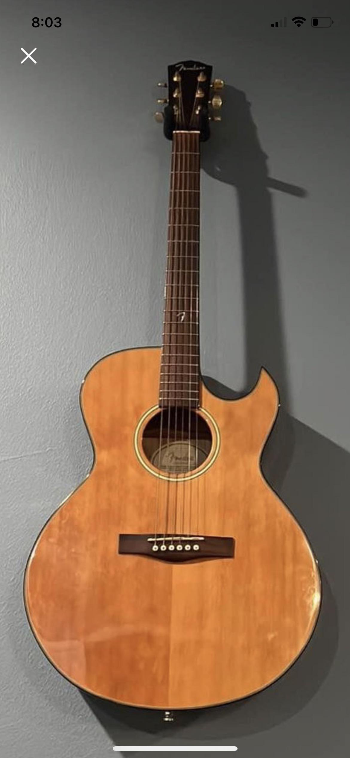 Does anyone have a clue what model this is? r/fender