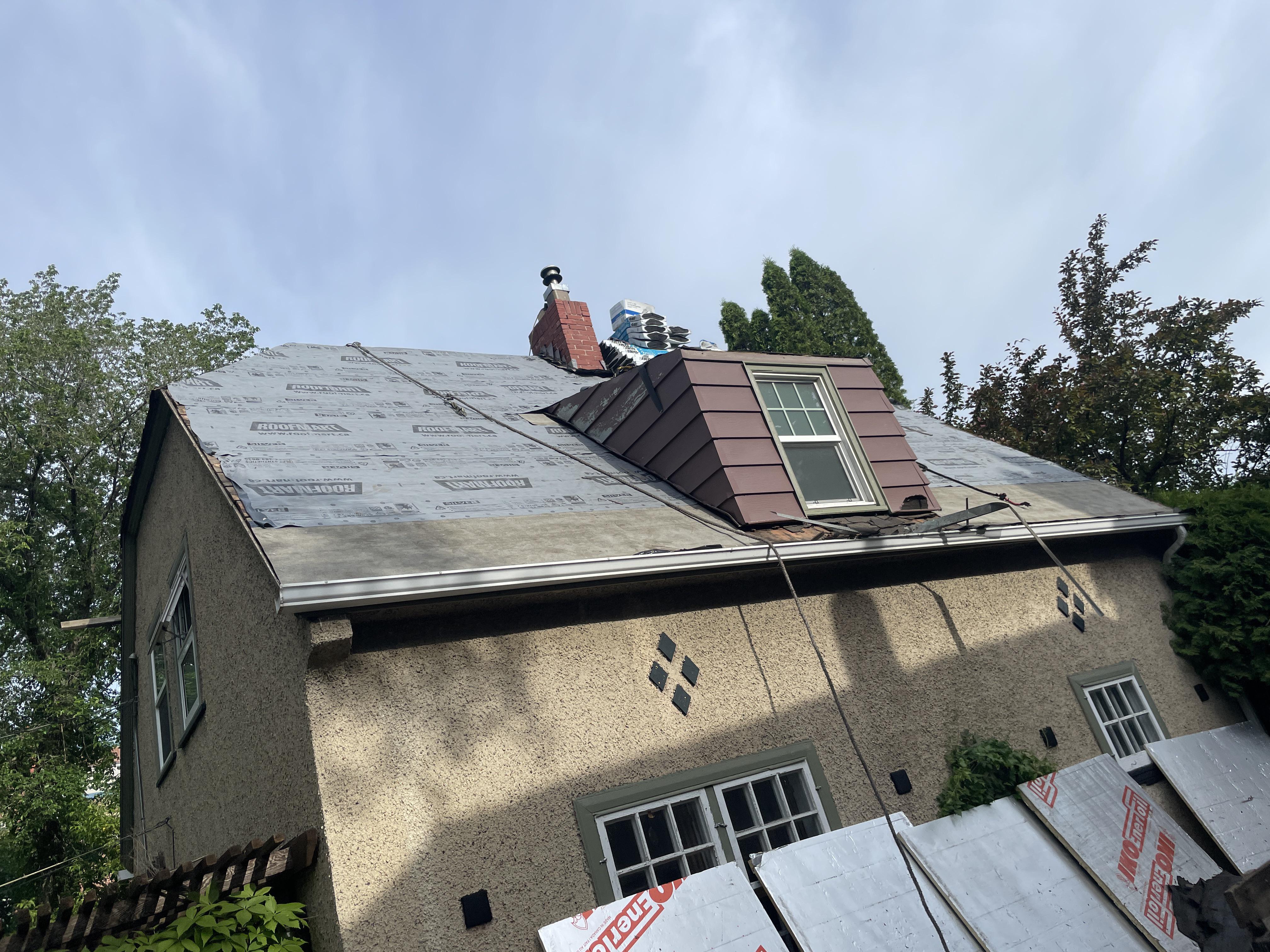 What is the proper / best roof vent for a bathroom fan vented thru