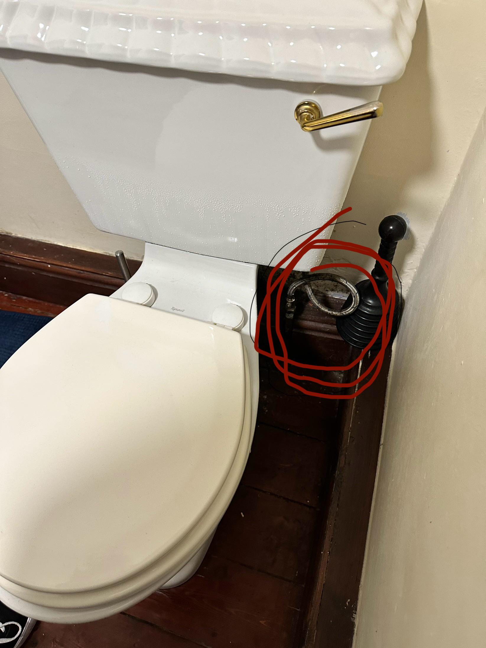 Toilet Pipe making rattling/pump noise? r/Plumbing