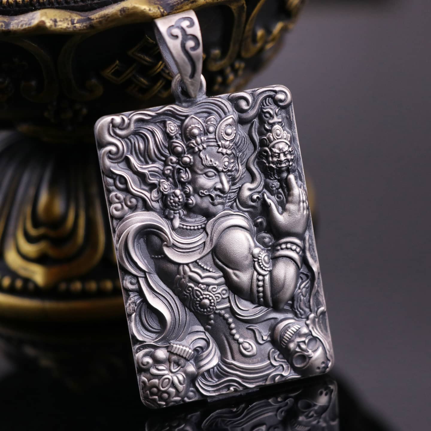 Check out this stunning 999 silver pendant of Acala! r/jewelrymaking