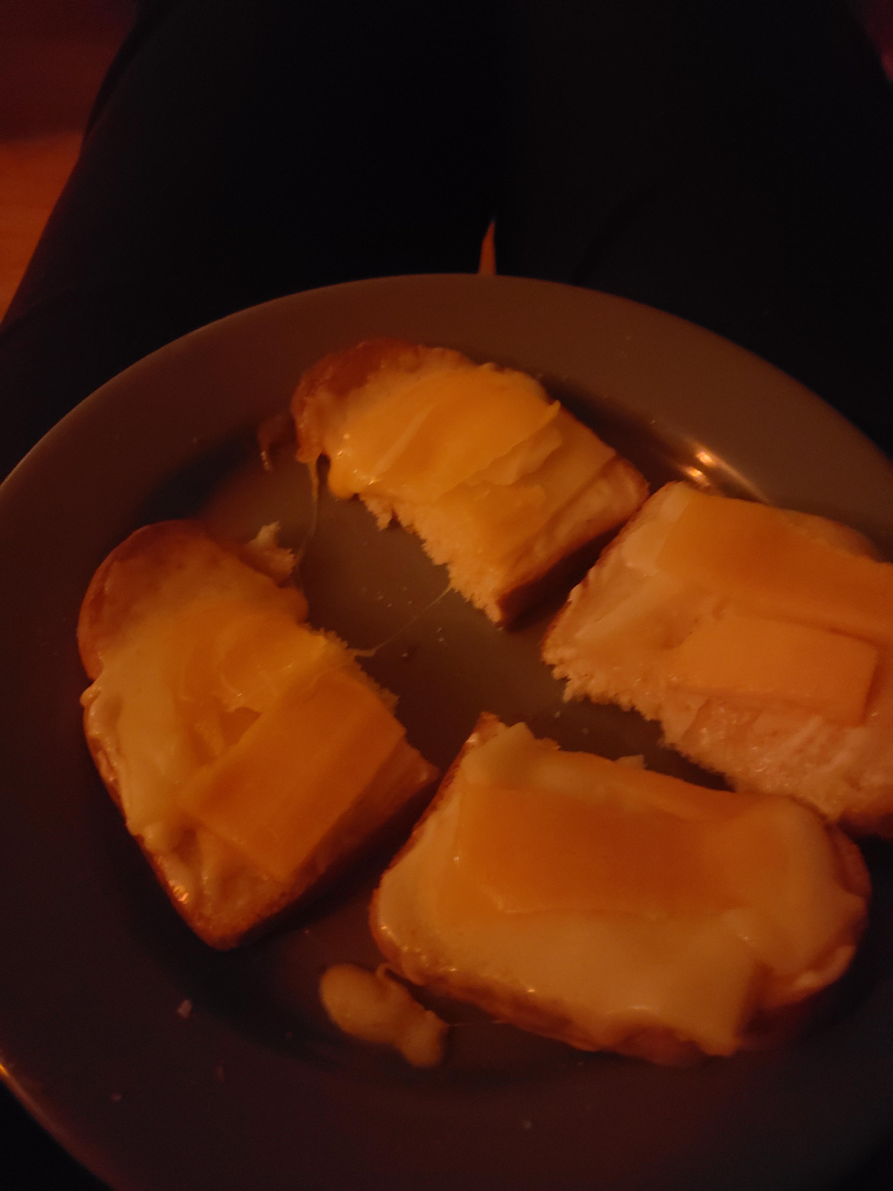 muenster and cheddar toast r/shittyfoodporn