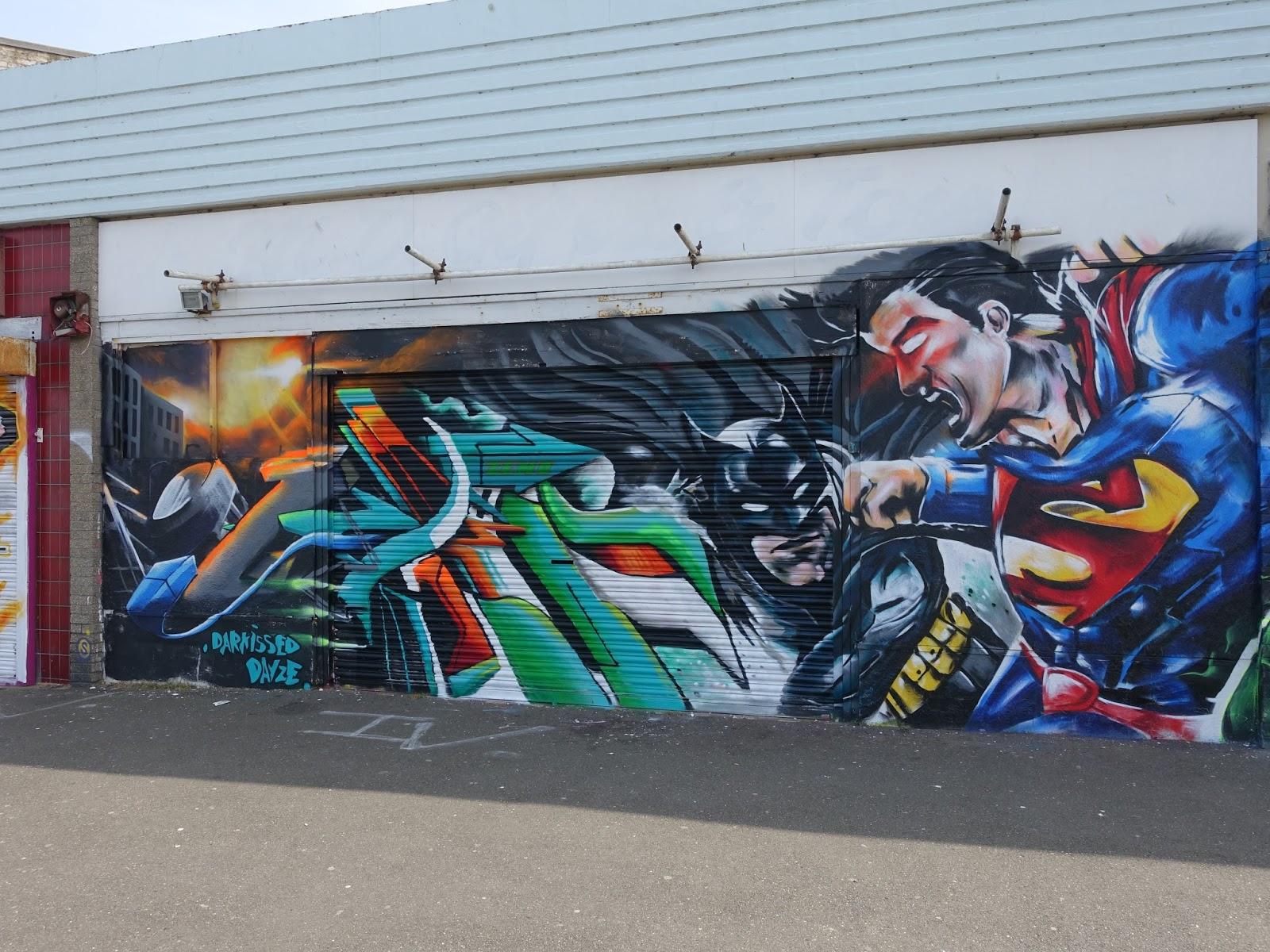 Cool Batman Vs Superman Graffiti r/Graffiti