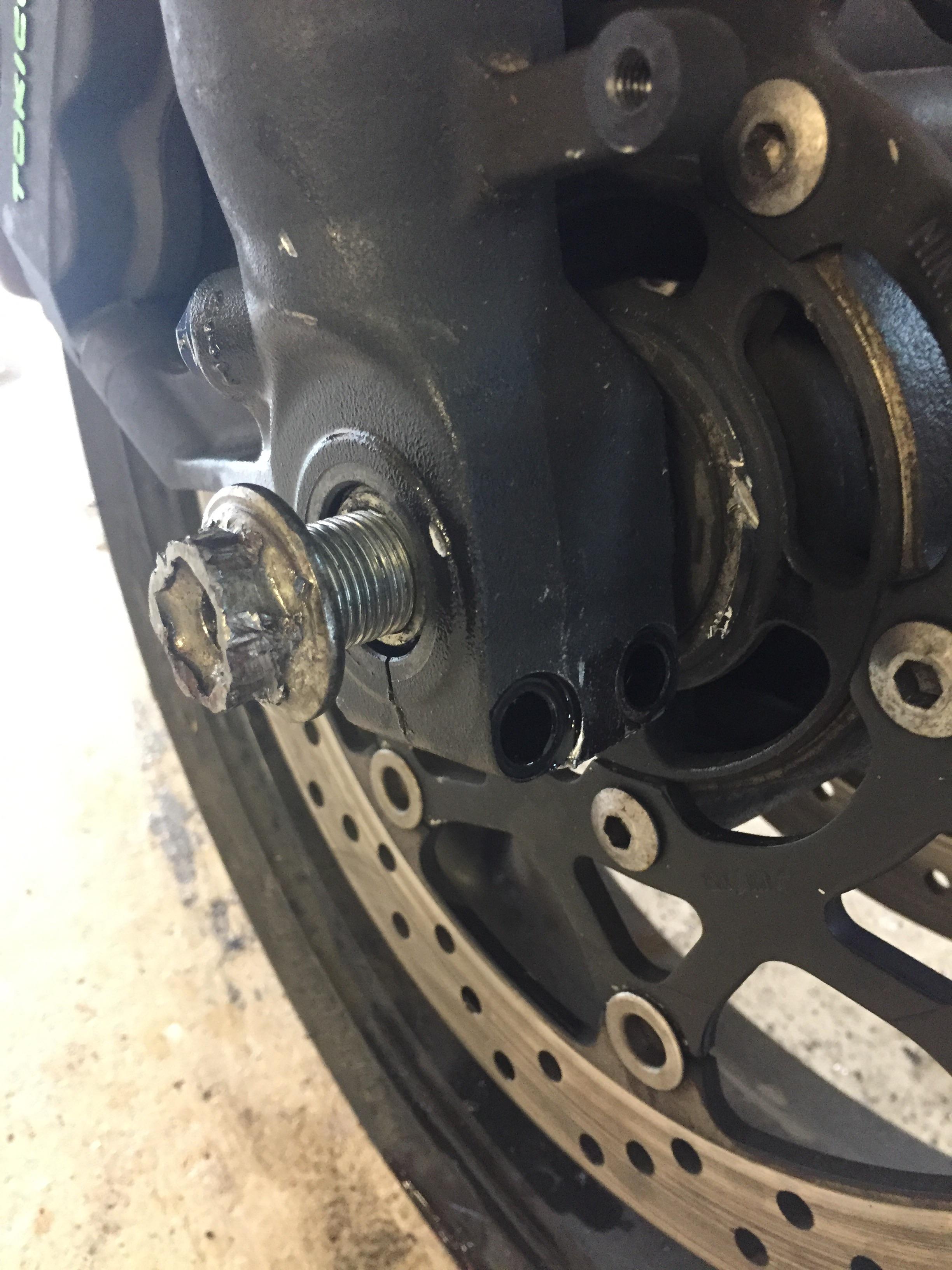 The stuck axle bolt I finally managed to get out on my shitxer. r