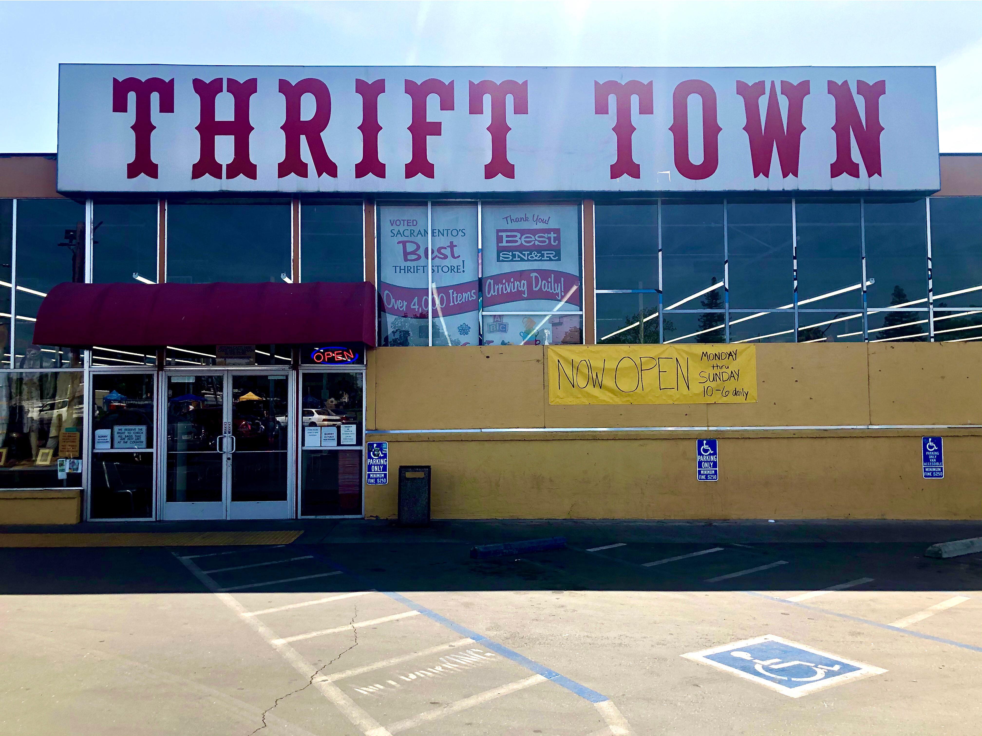 Thrift Town is open! Featured in the movie Ladybird. r/Sacramento