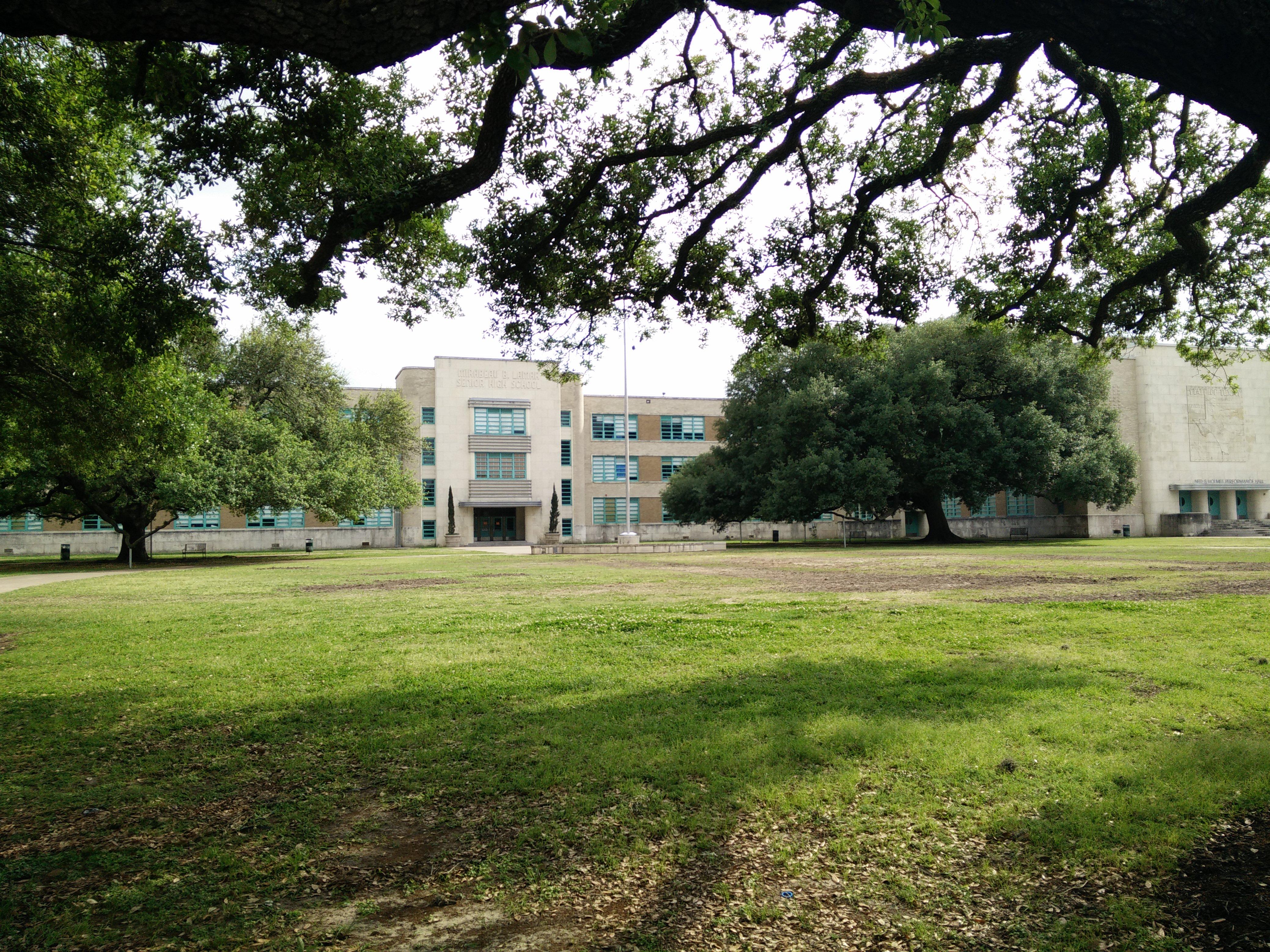 Lamar High School in Houston, Texas r/ArtDeco