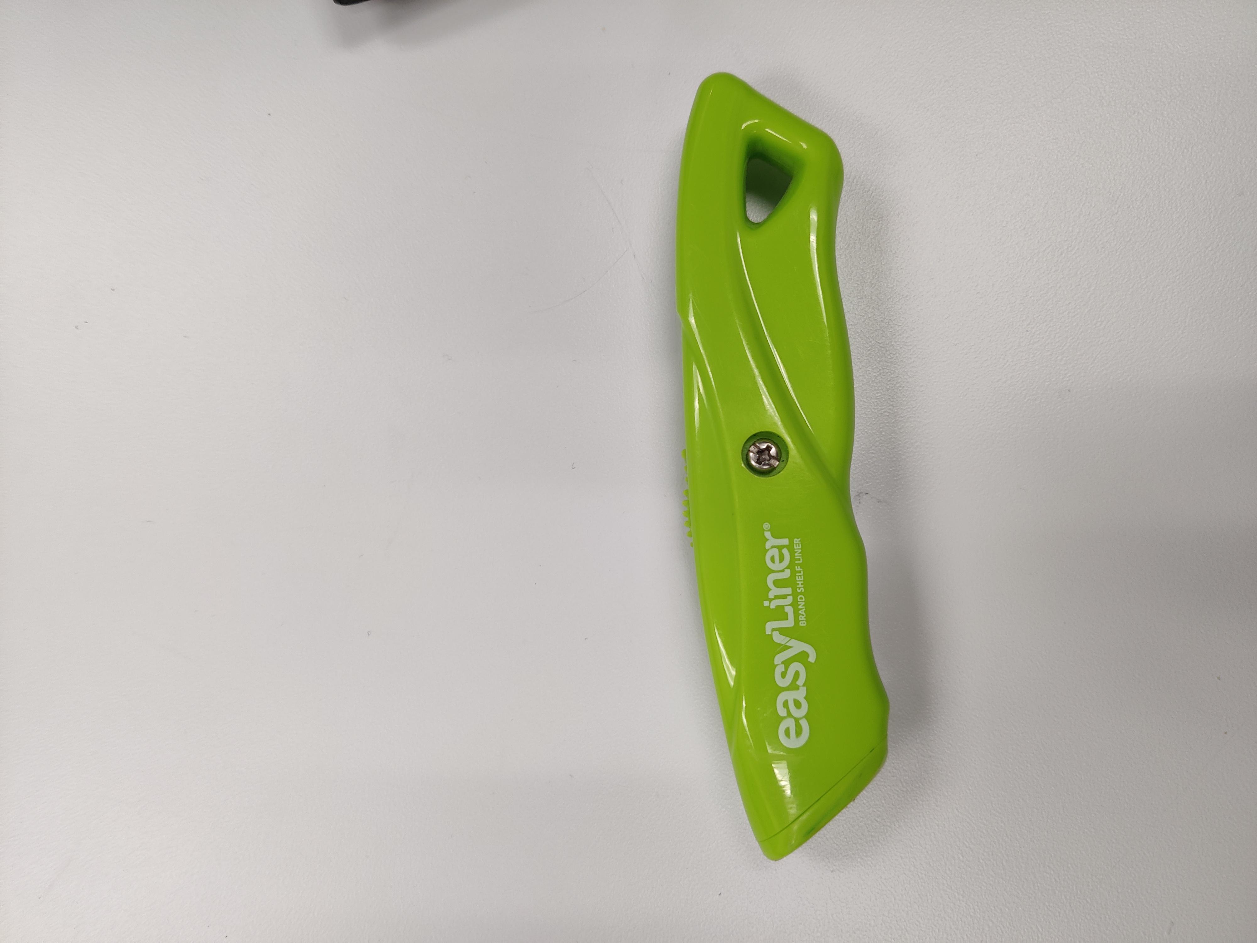 The best box cutter. See this here, this is the best box cutter. It's