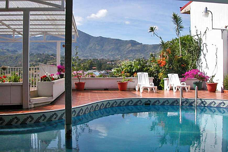 La Granja, San Pedro (Costa Rica) For Sale 2800ft2 House with 3 BRs