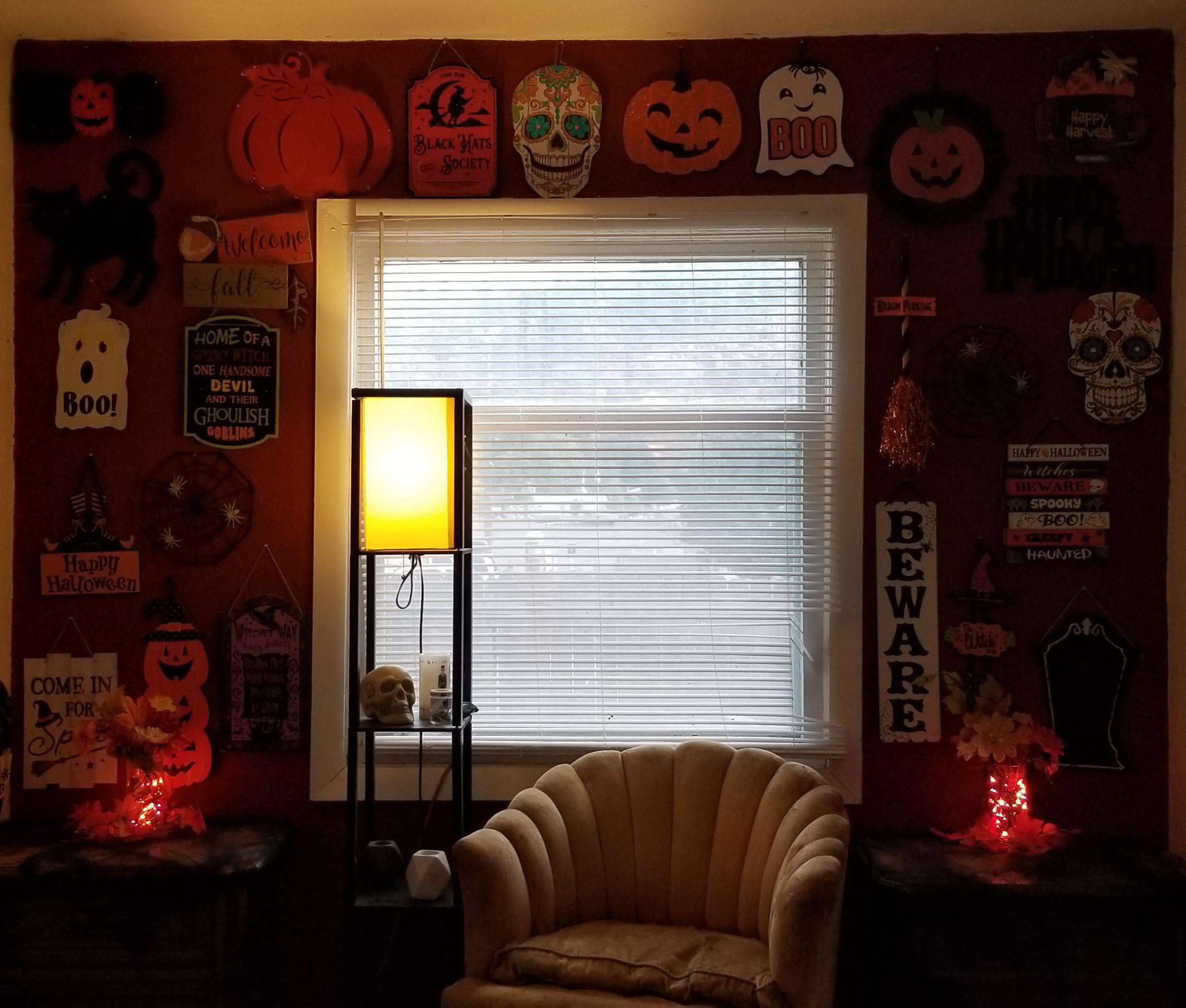 My fall/Halloween wall is just about finished. My favorite thing to