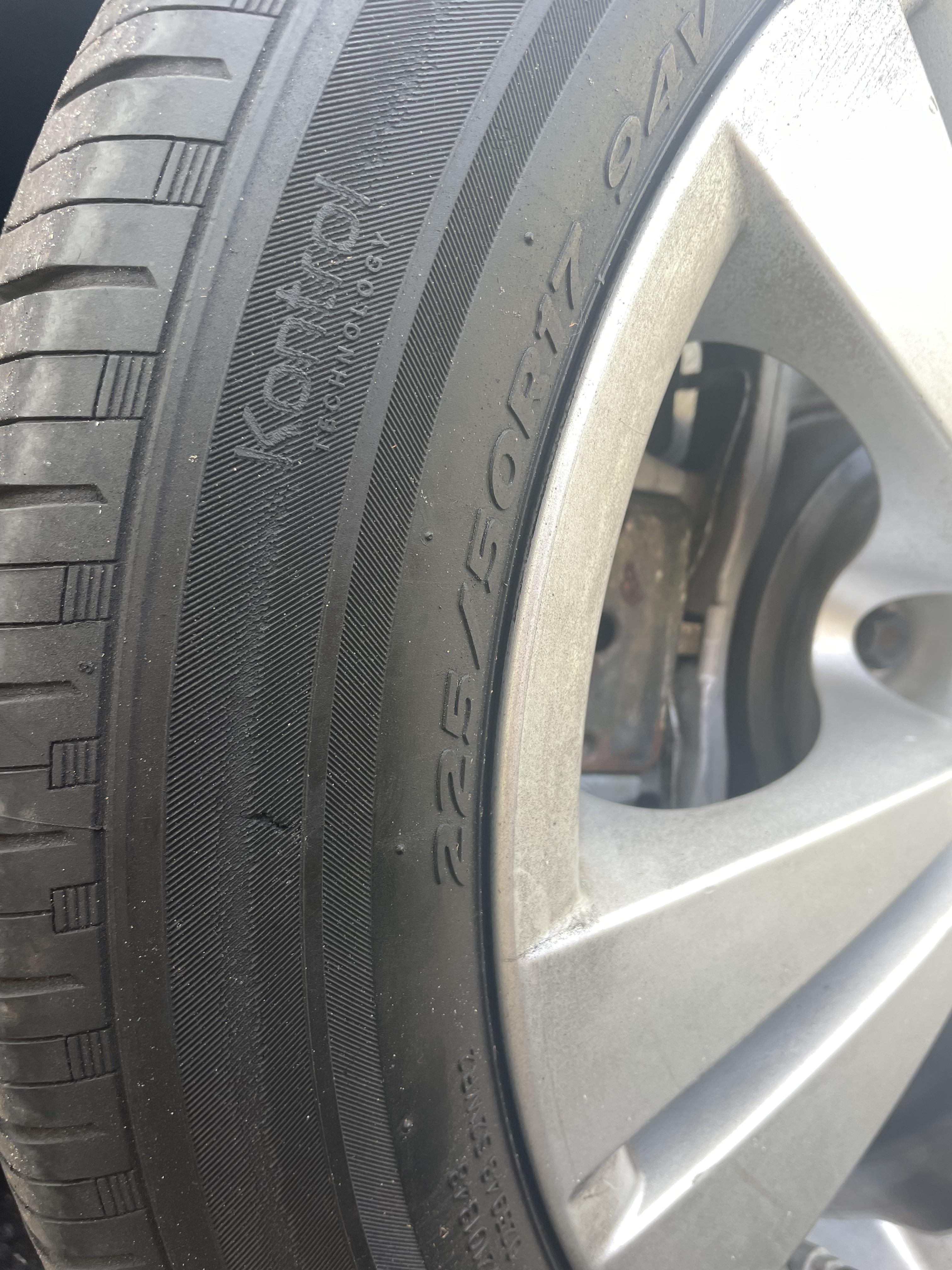 Sidewall damage : r/MechanicAdvice