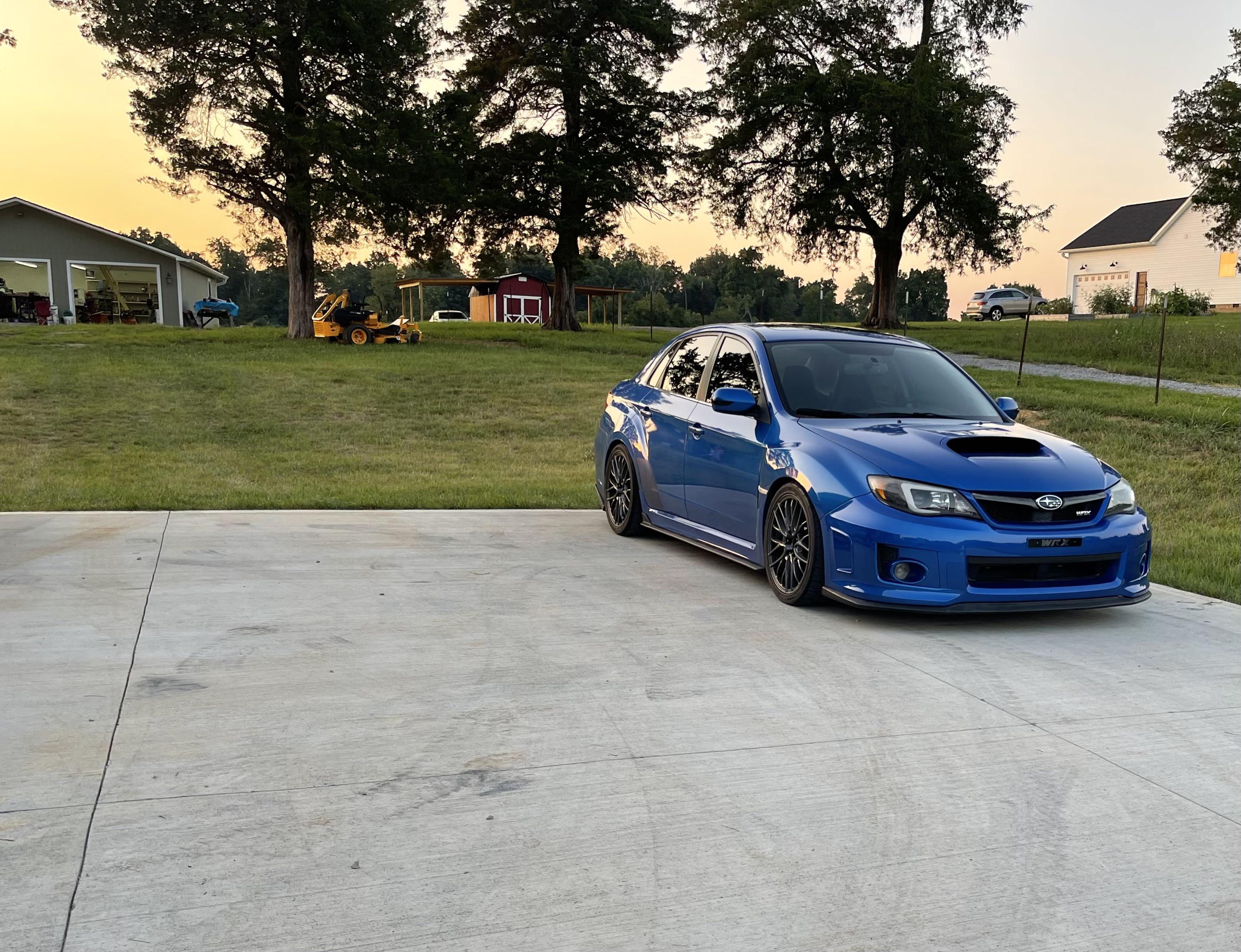 Aside from gold, what colors are you matching with your wrb wrx’s