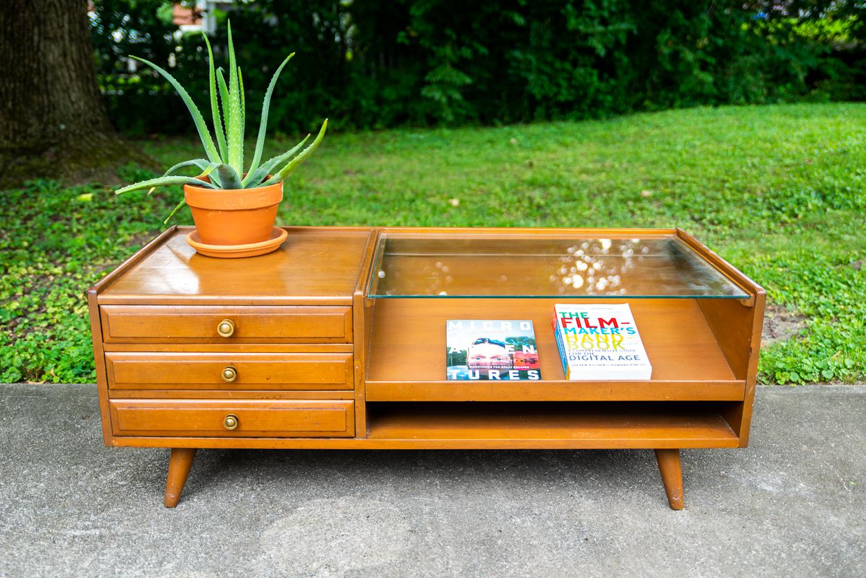 Love this coffee table I picked up. Was made by Willett of Louisville