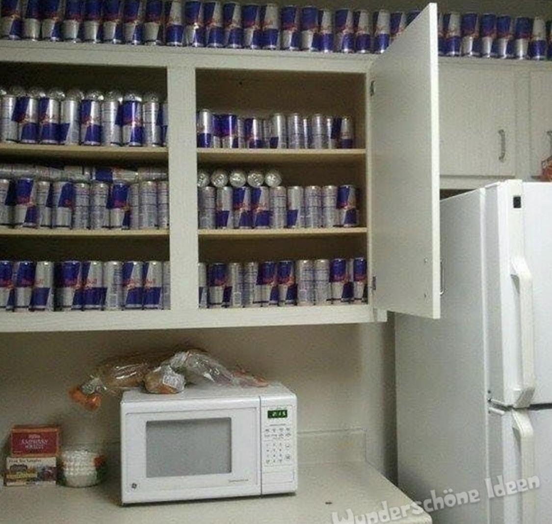 Brett’s Kitchen : r/CirclingBack