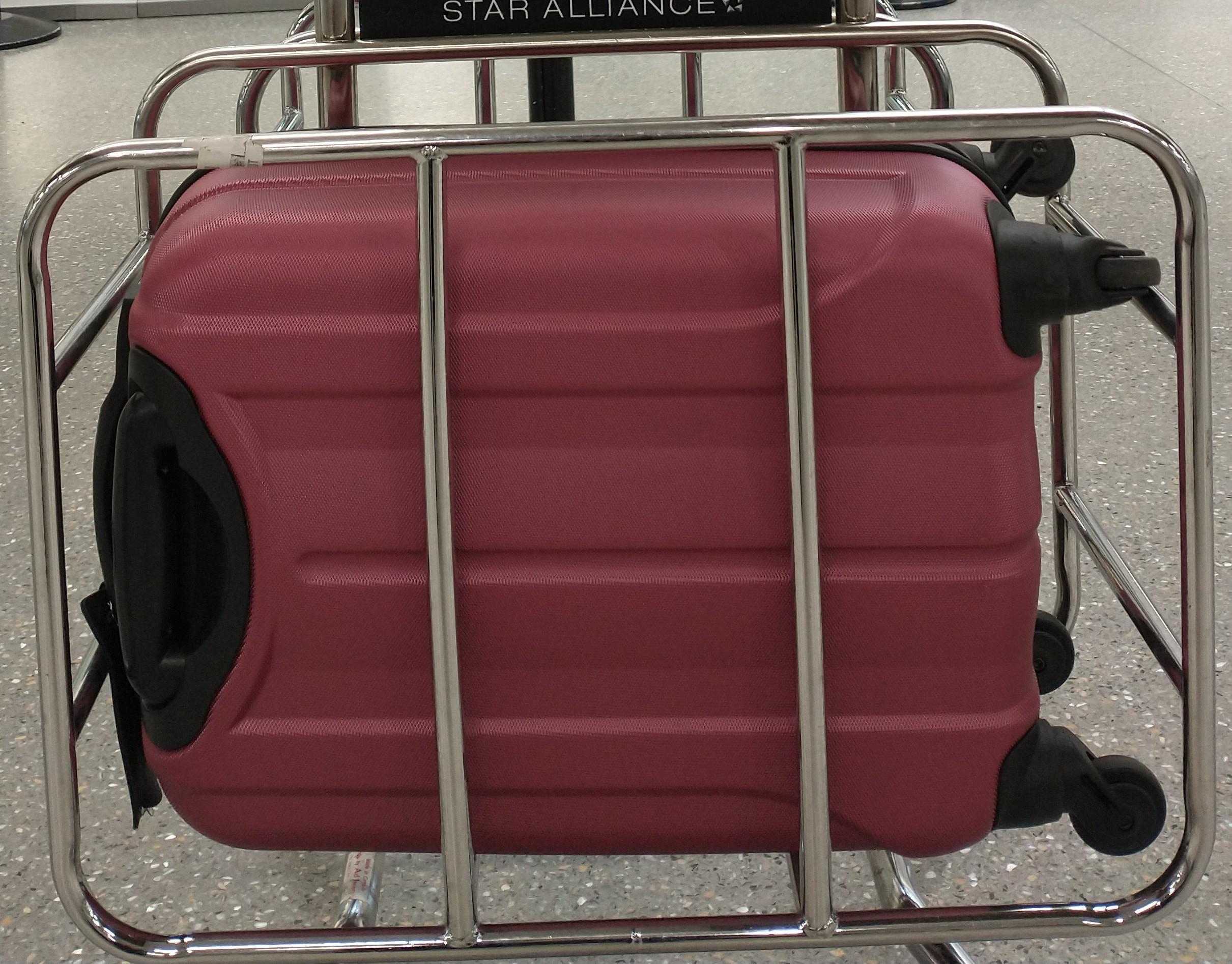 Will this pass electronic carry on sizing at Pearson? r/aircanada