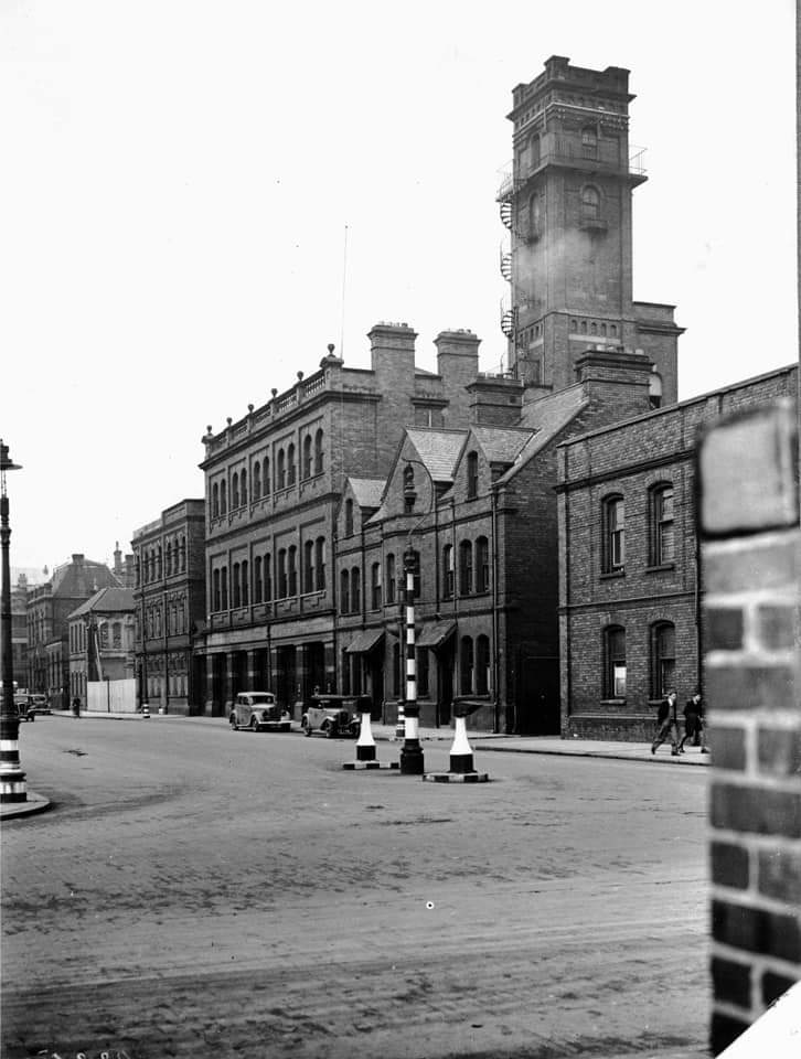 Belfast Central Fire Station, Chichester Street 1940s r/OldBelfast