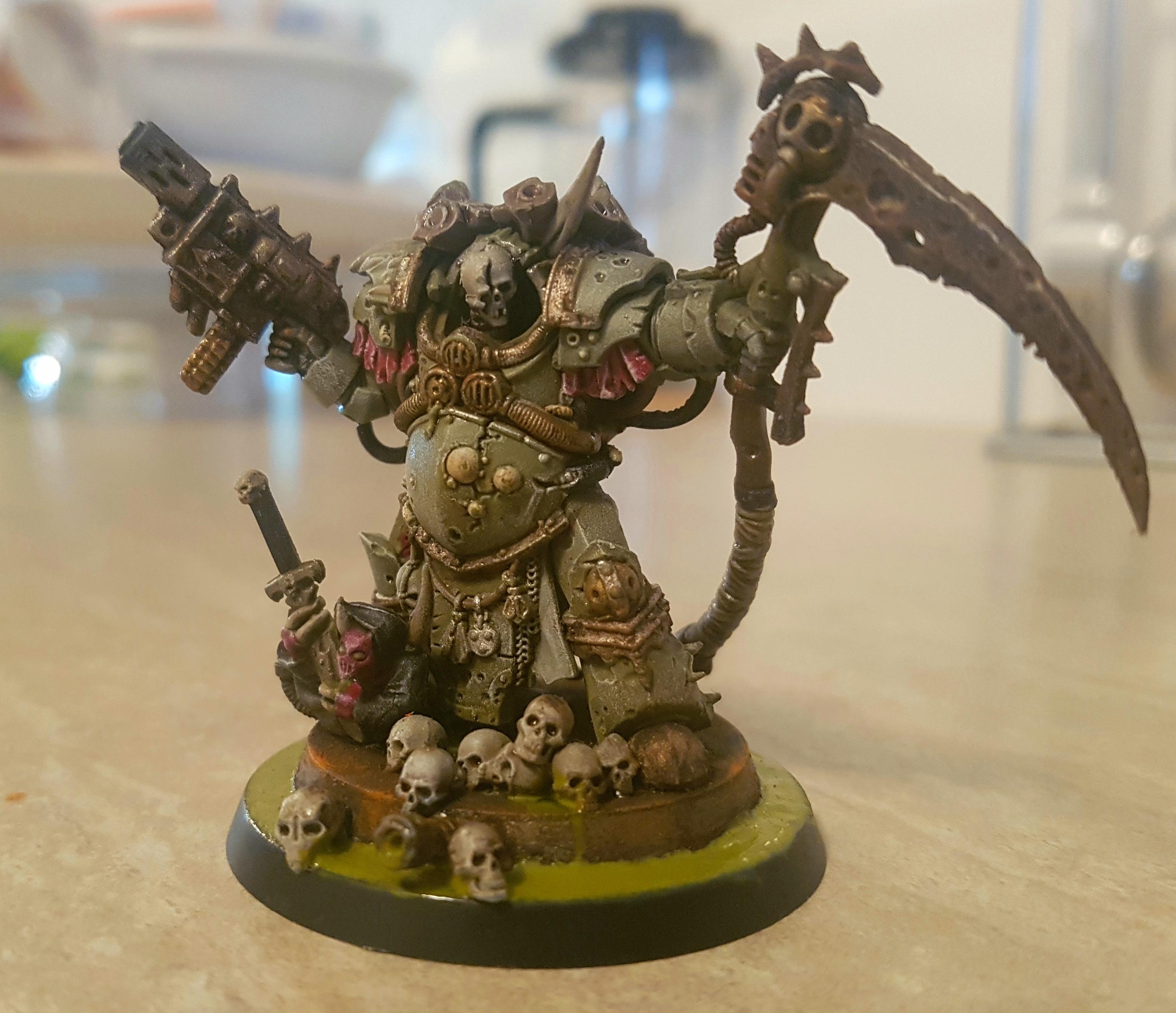 Finished painting my custom Chaos Lord, Nihilus Cain