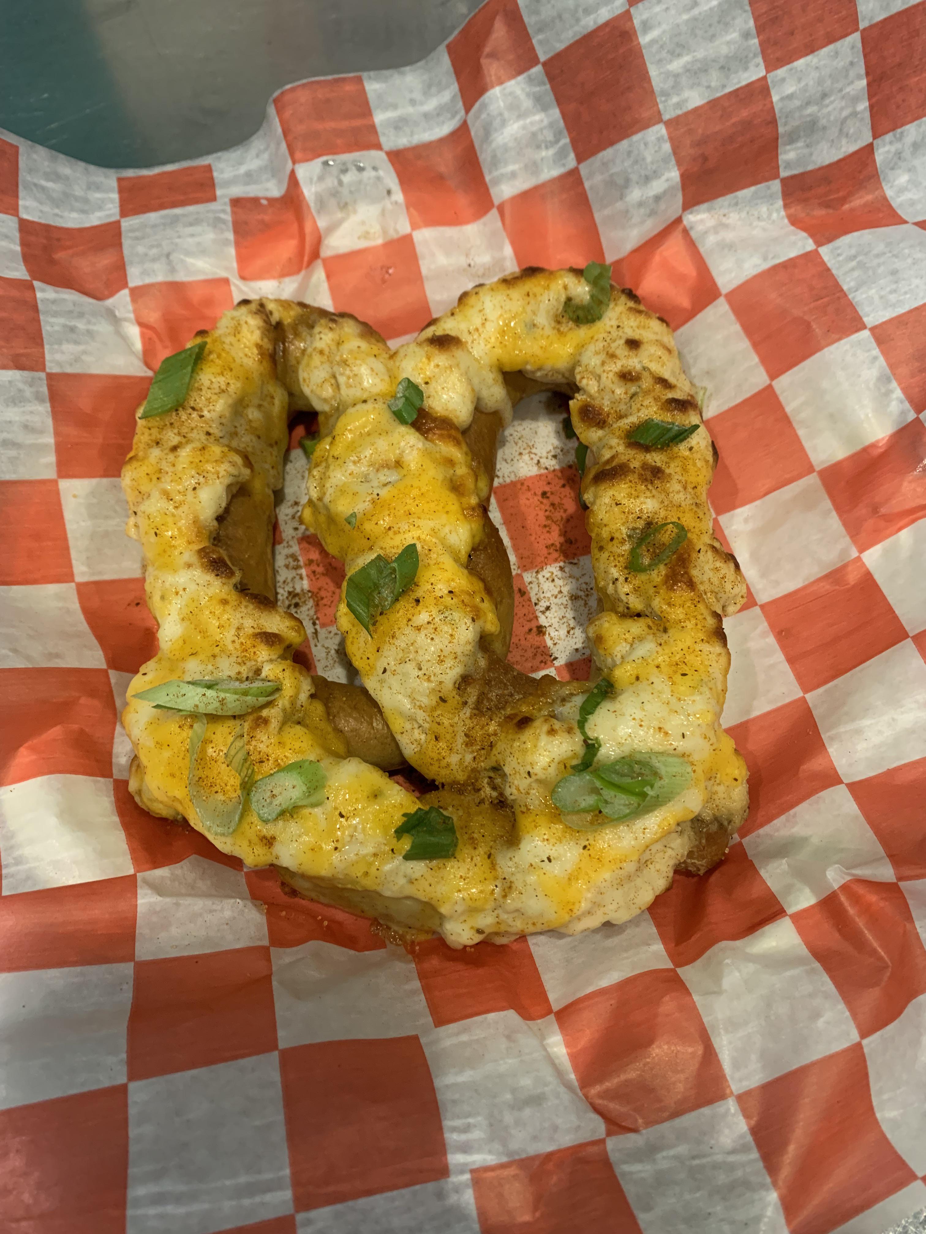 crab dip pretzel r/FoodPorn