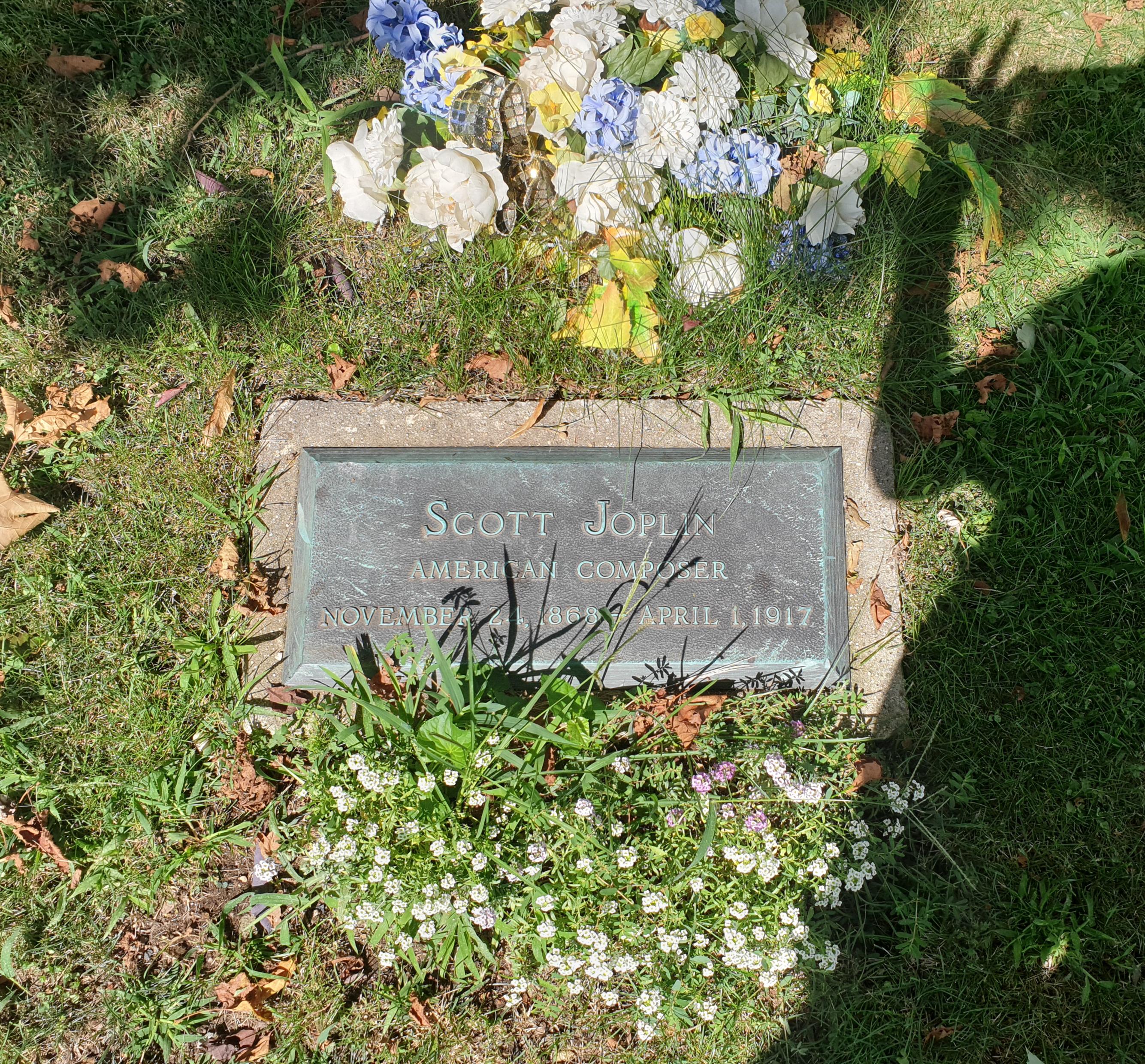 Scott Joplin's Grave (18681917), St. Michael's Cemetery, Woodside