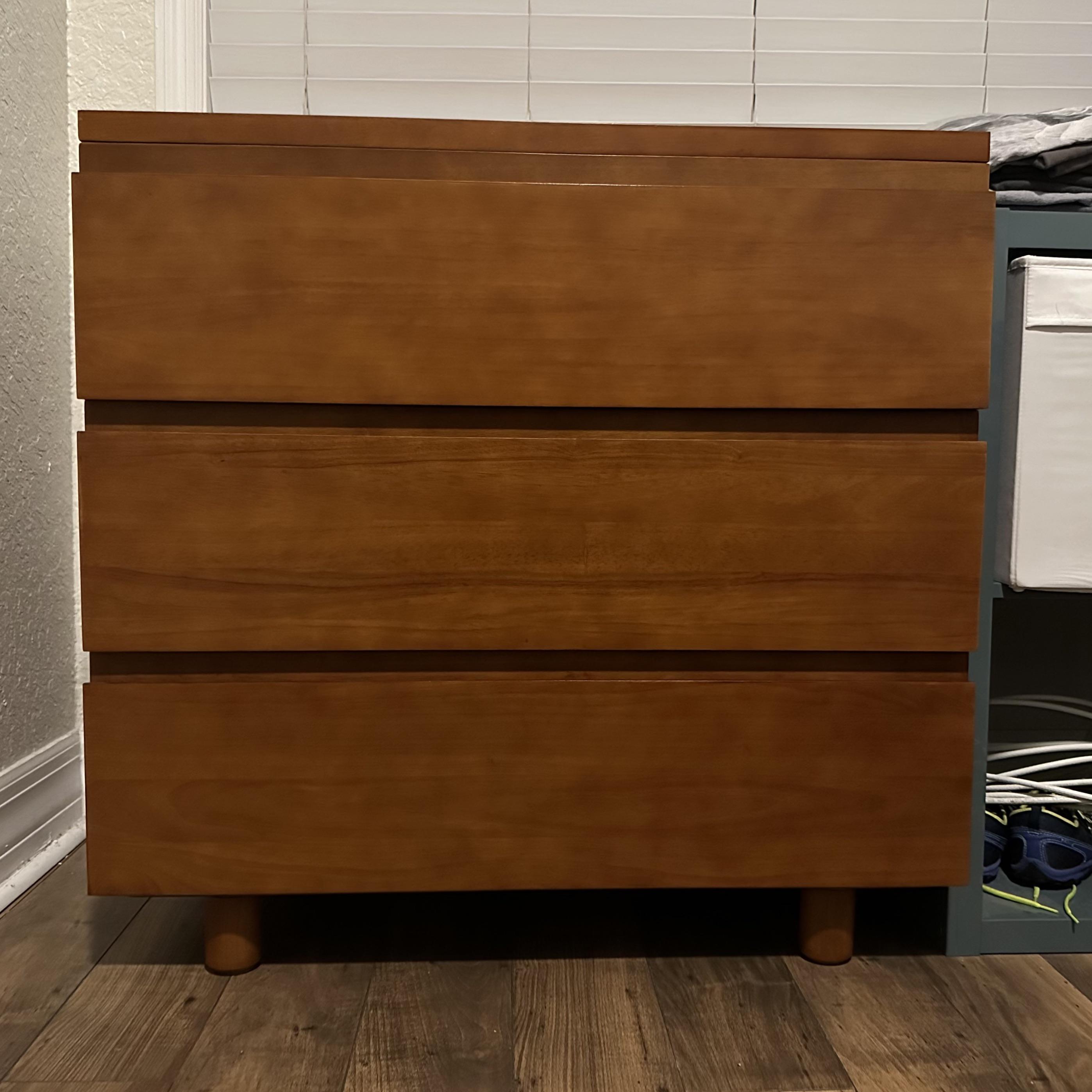 Dresser received First impressions r/Thuma
