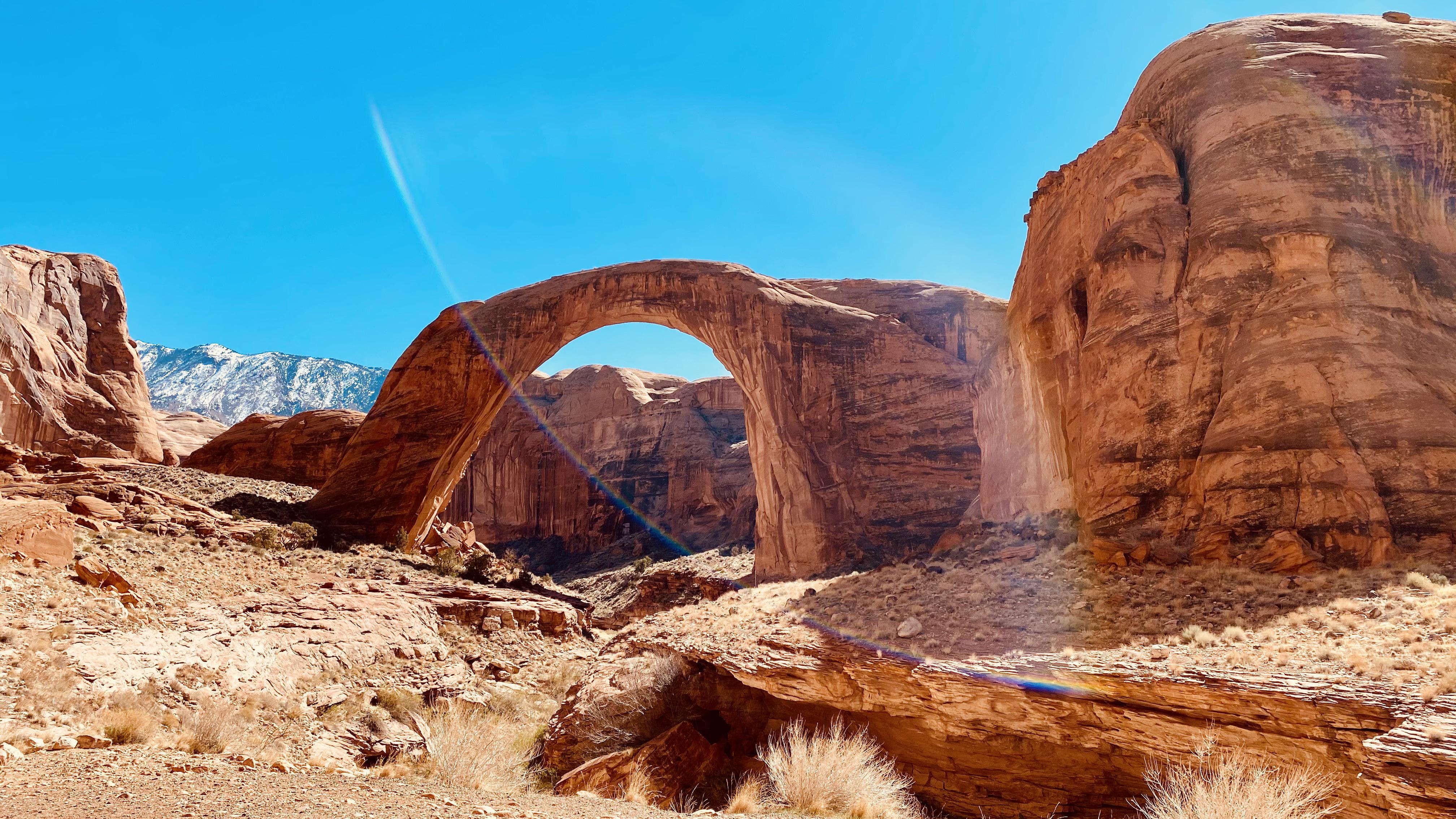 Rainbow Arch Lake Powell, UT [OC] [3840 x 2160] r/EarthPorn