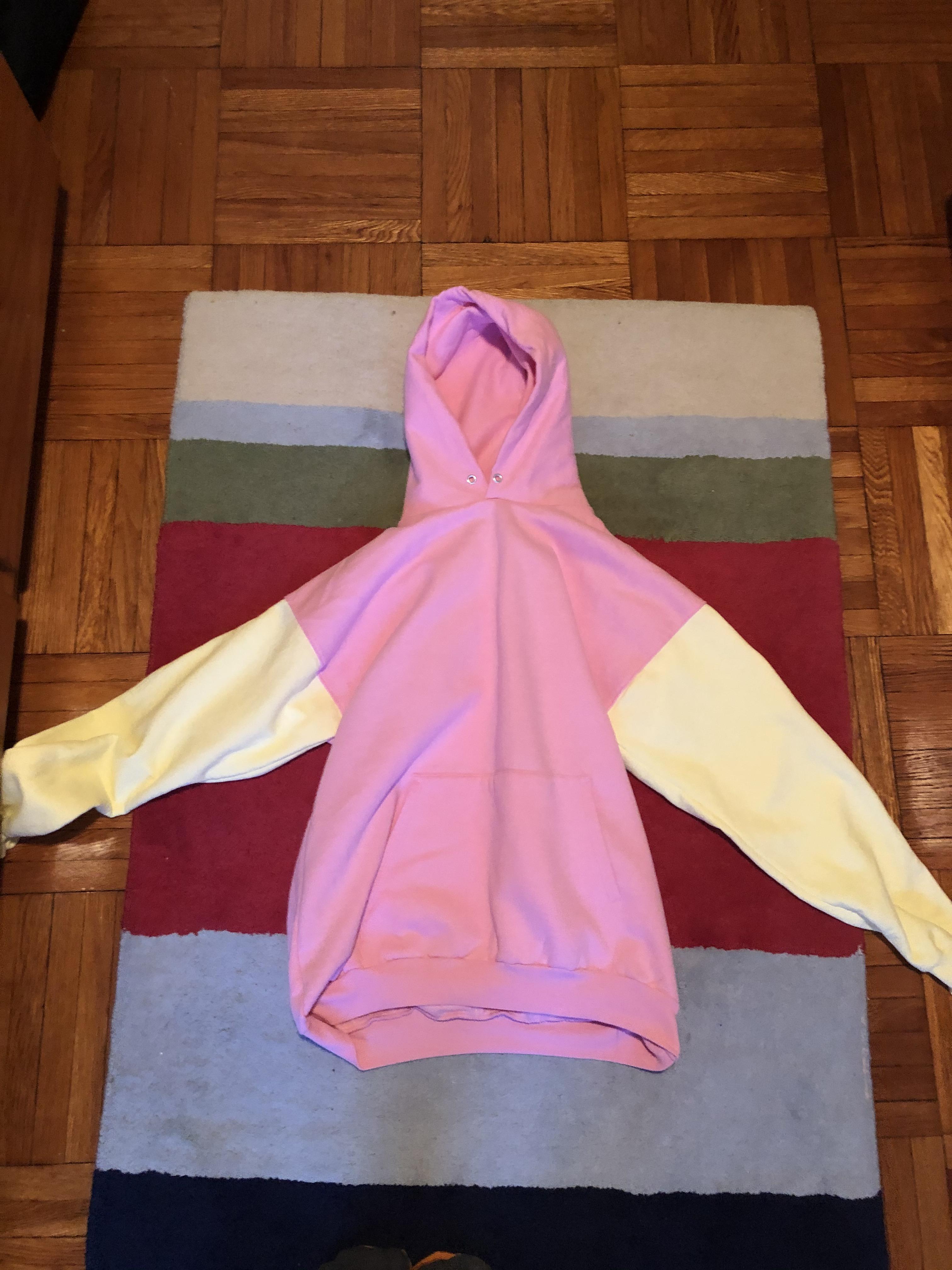 I finally finished my Pearlescent Hoodie today and it’s looking