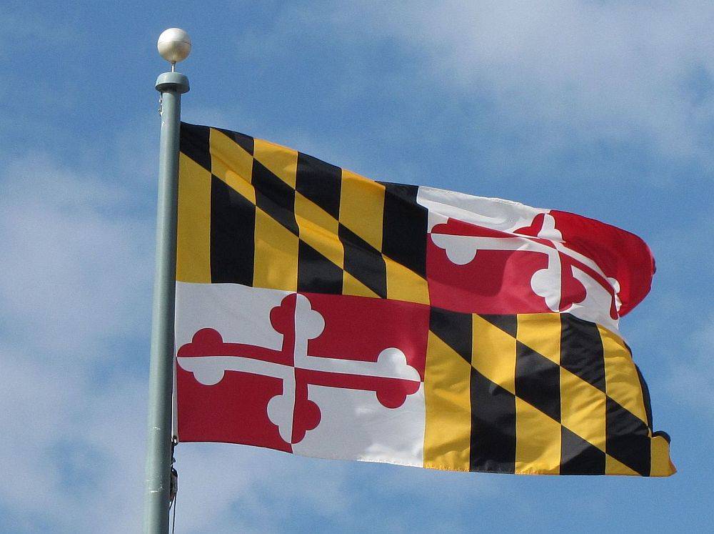 Flag of Maryland if it was put on a flagpole r/vexillologycirclejerk