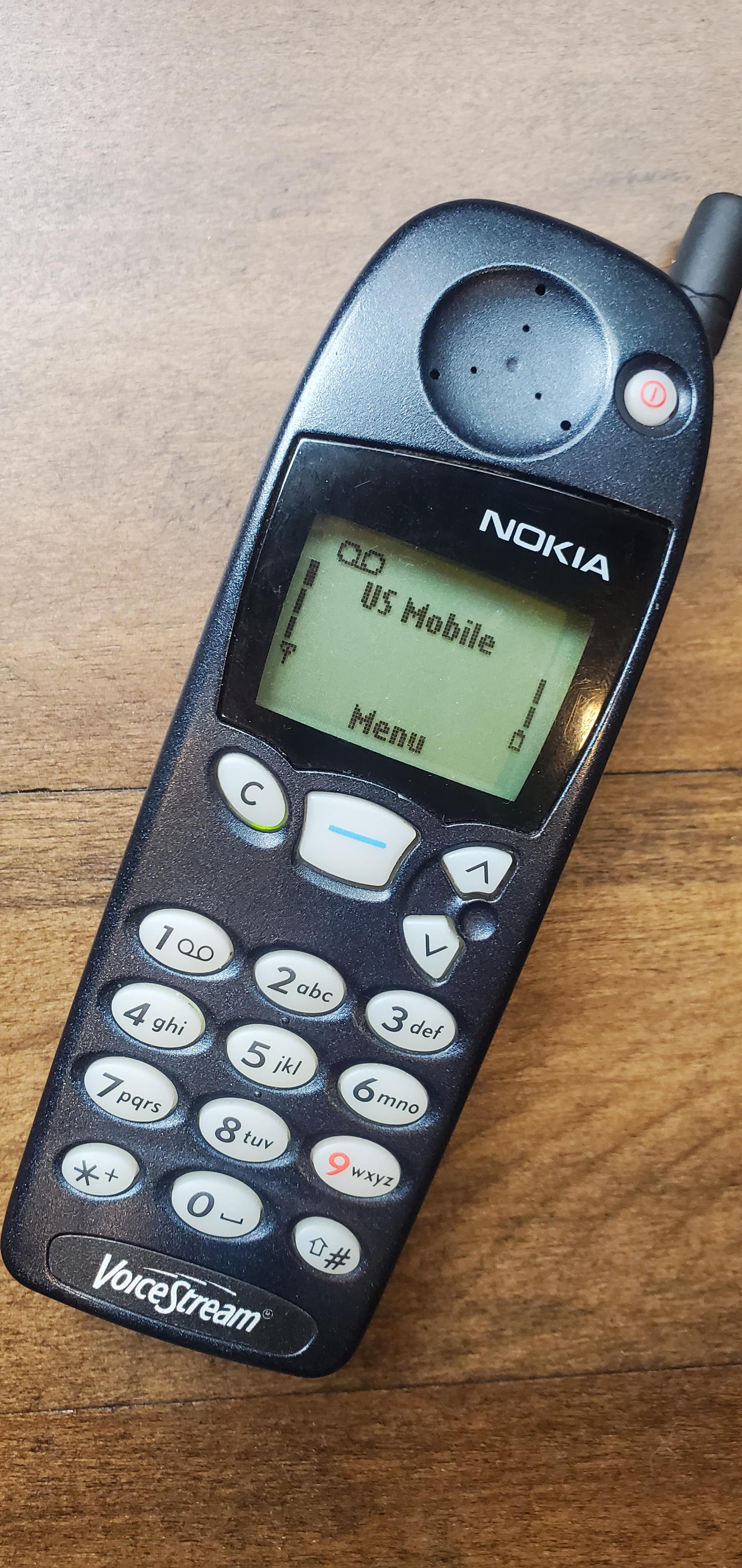My Nokia 5190 finally came in! : r/vintagemobilephones
