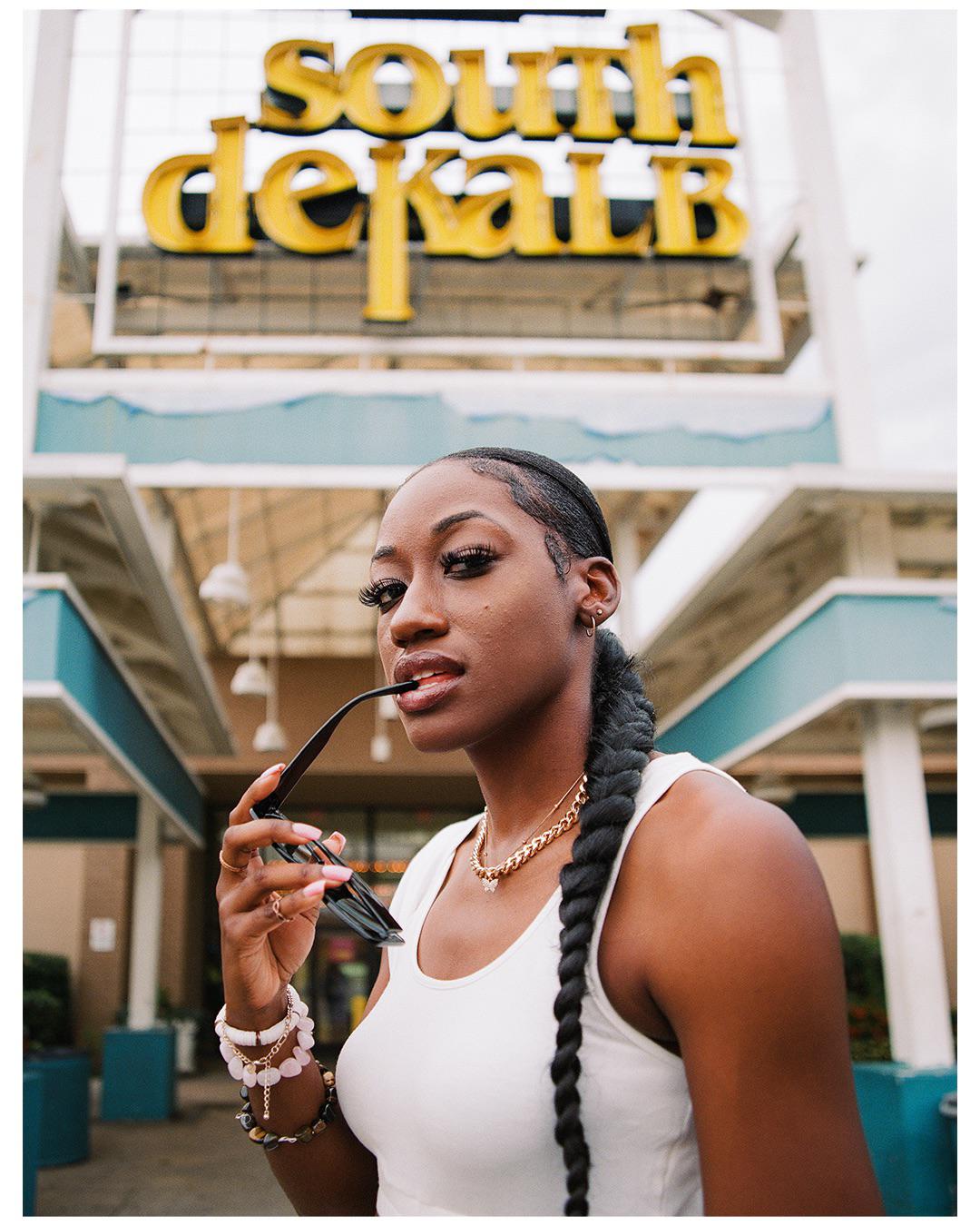 Mamiya RZ67, 50mm f/4.5, Portra 800. : r/analog