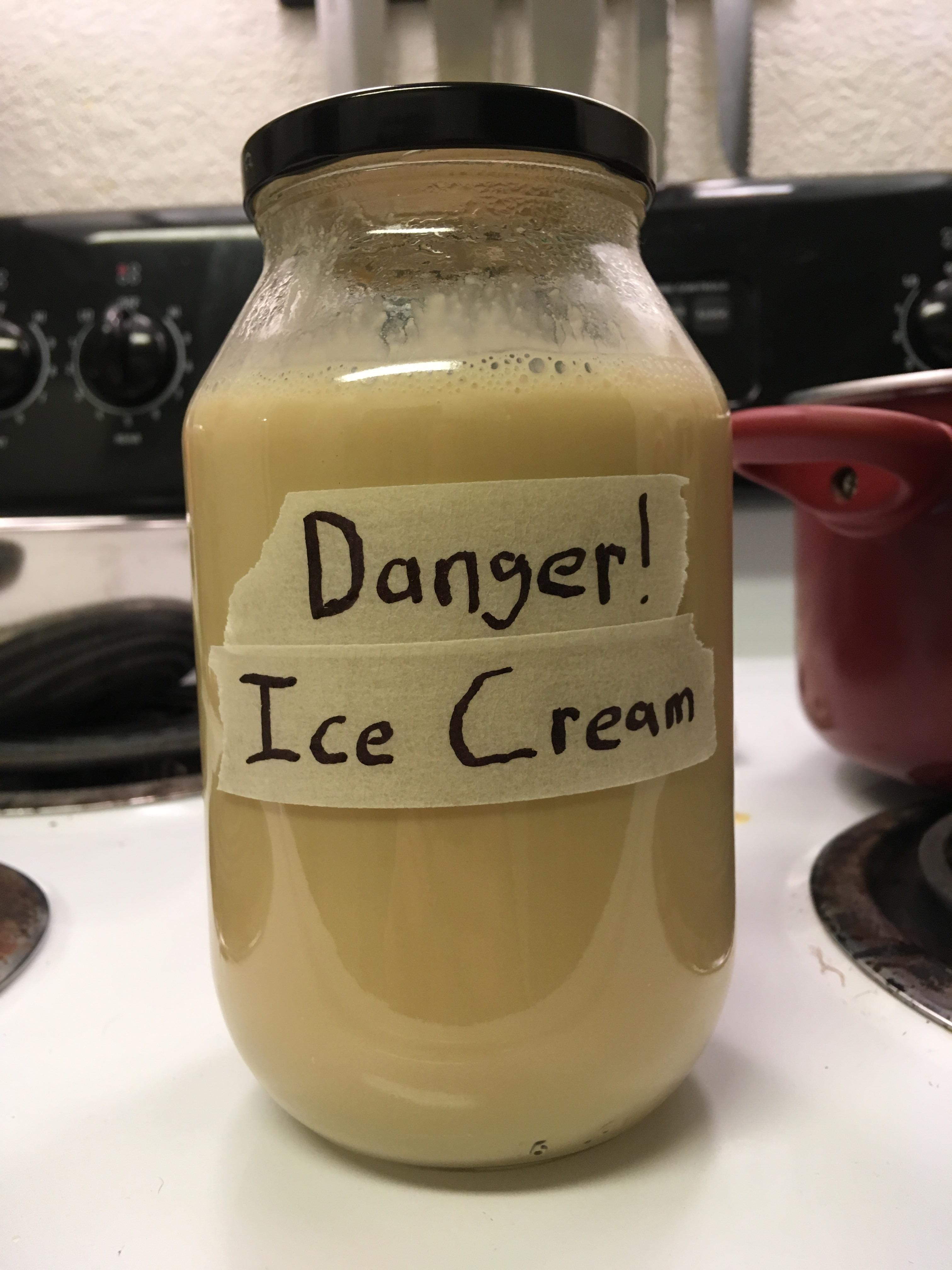 [PIC] Brown Sugar and Carolina Reaper Pepper ice cream base getting